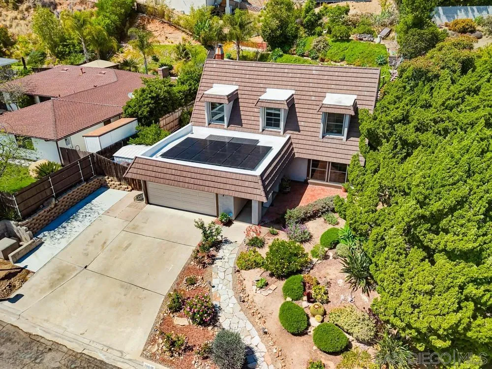 https://cdn.realtyfeed.com/cdn/127/260011313/1b2a739983543d726d771a28bb95b664.webp