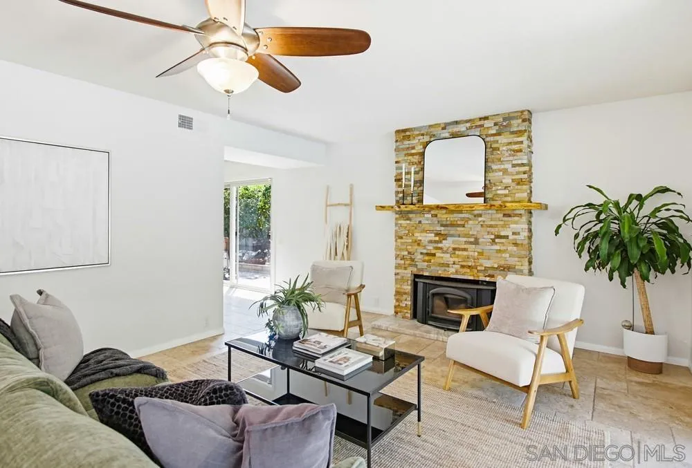https://cdn.realtyfeed.com/cdn/127/260011313/694648873a60979a8ea4b16eff13ec0f.webp