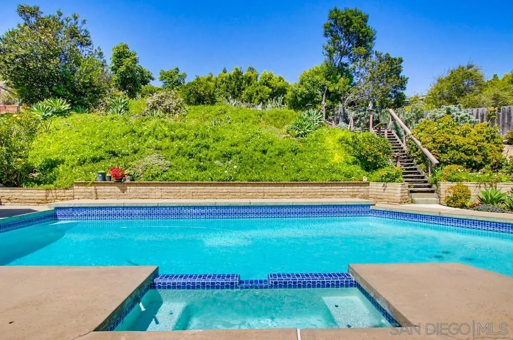 https://cdn.realtyfeed.com/cdn/127/260011313/aad78a862f0c2f15342279fe9341009e.webp