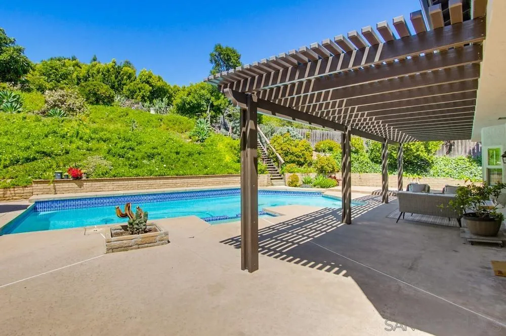 https://cdn.realtyfeed.com/cdn/127/260011313/b5b0fb9594c96687d41707a1ffafa2cf.webp