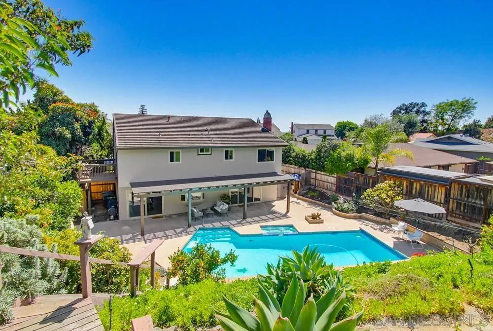 https://cdn.realtyfeed.com/cdn/127/260011313/c09ace1d04dd8d39636dc986c97c67a2.webp