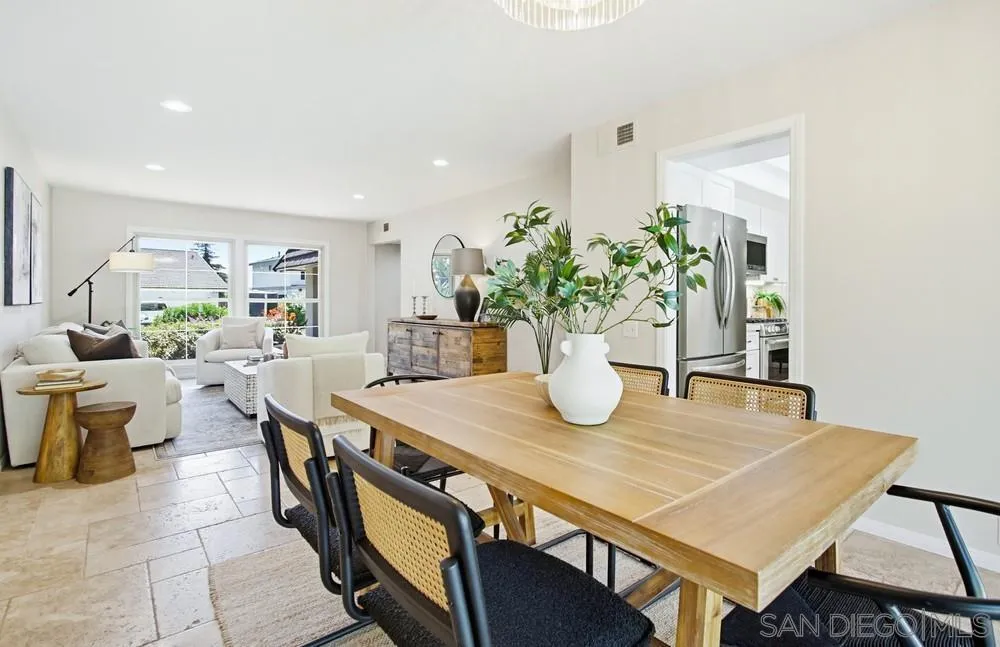 https://cdn.realtyfeed.com/cdn/127/260011313/d6e36d98cbef3a21c729c92710c15b26.webp