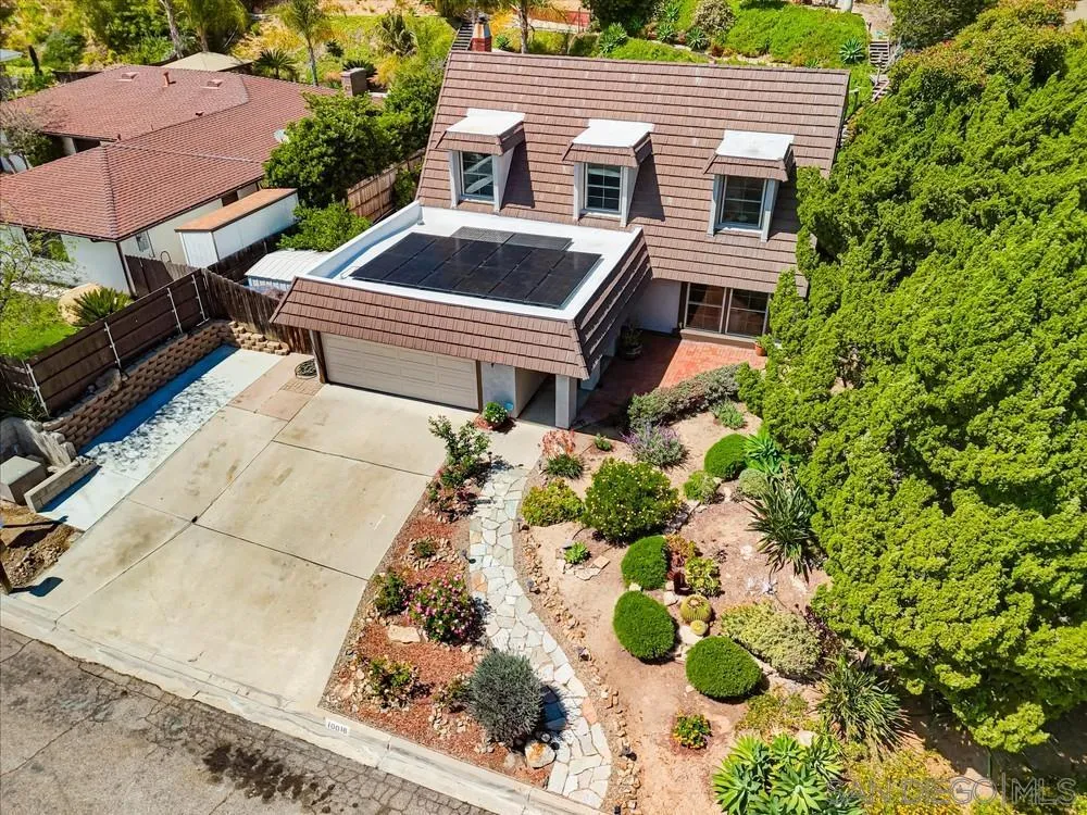 https://cdn.realtyfeed.com/cdn/127/260011313/ffb68ad33cee40af4b13b3801ce160f3.webp