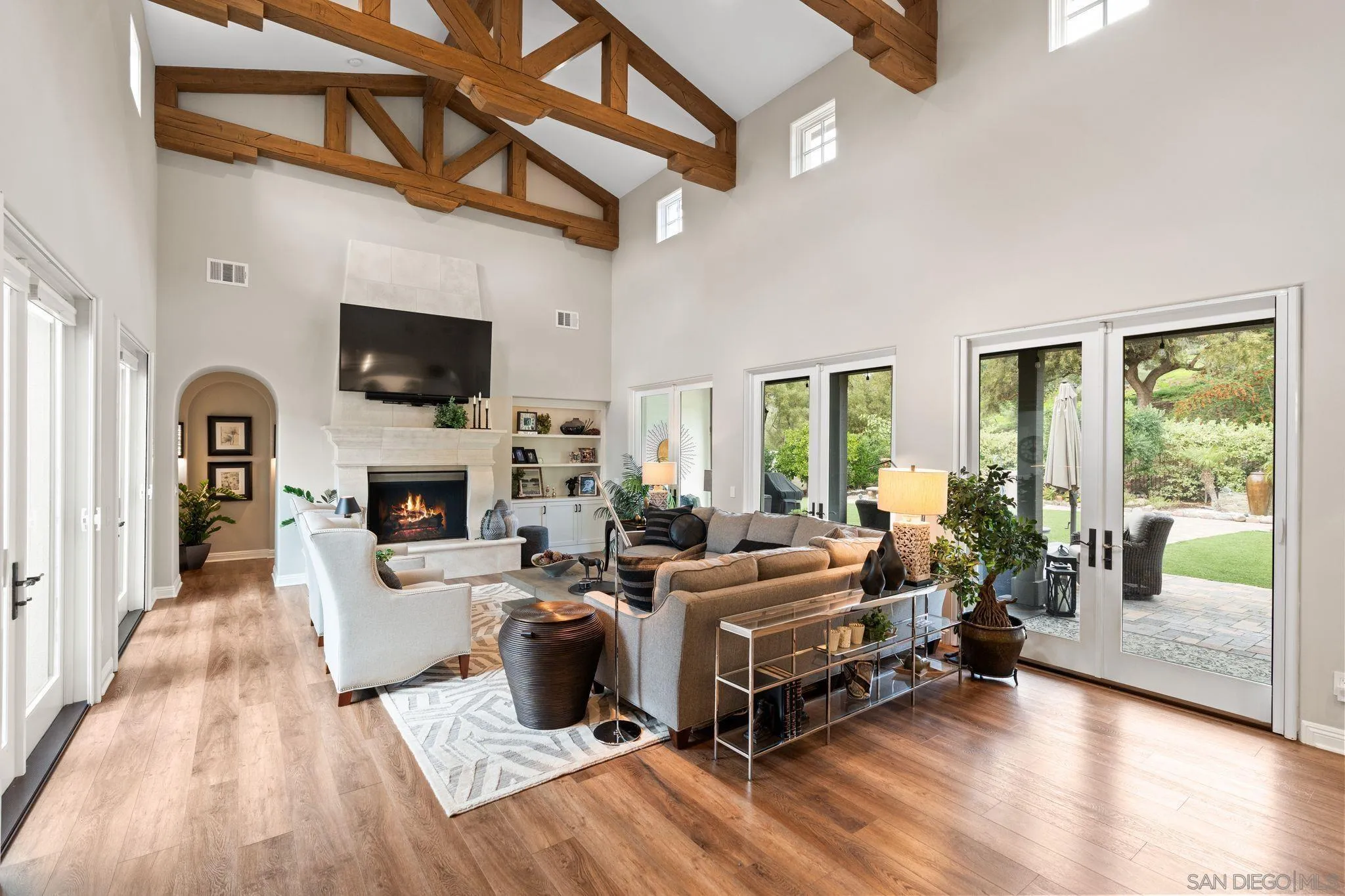 https://cdn.realtyfeed.com/cdn/127/260011314/a13257f3c0b6695bfe84bbf55520dacc.webp