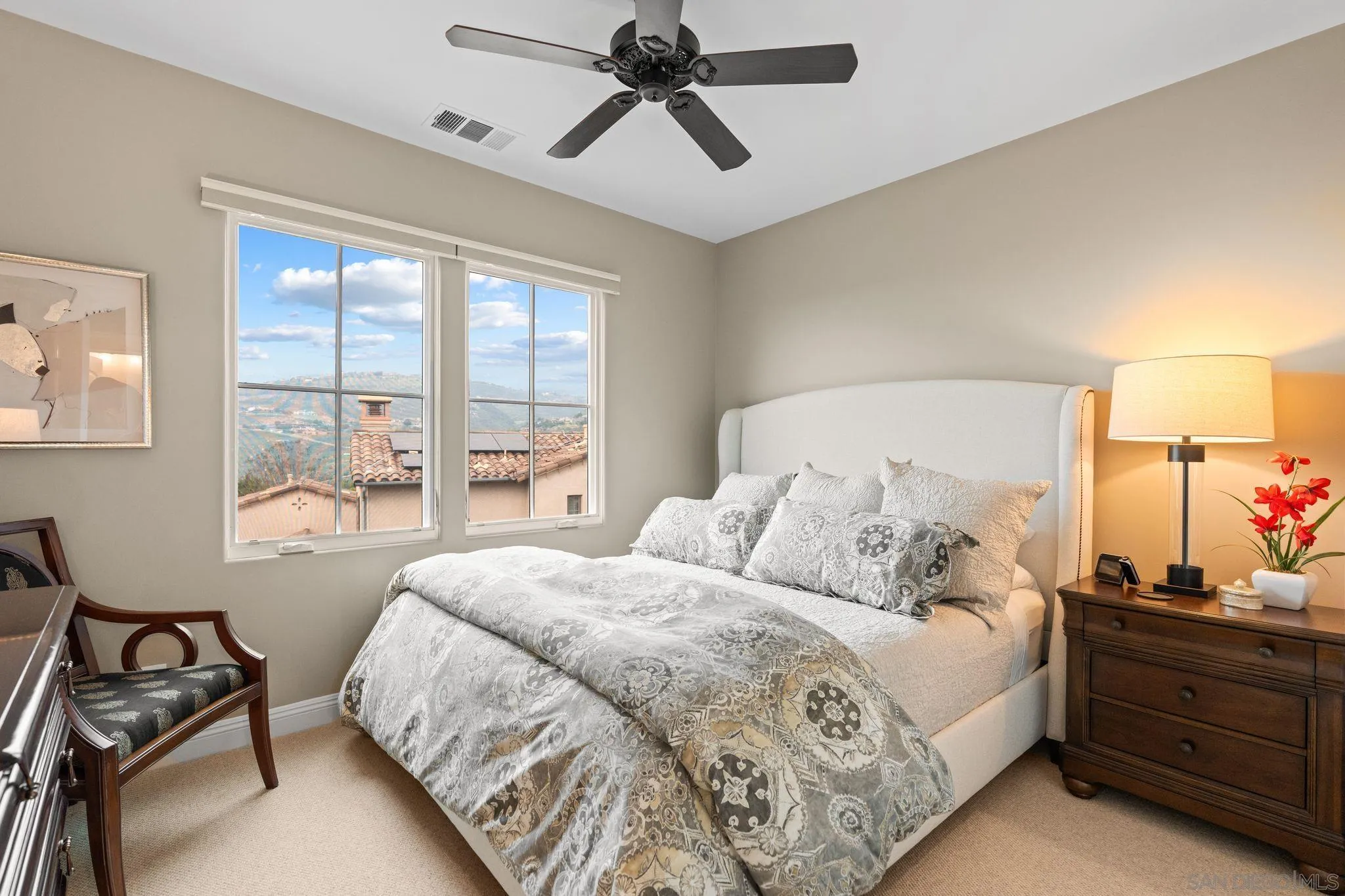 https://cdn.realtyfeed.com/cdn/127/260011314/b1e74a3f5e6e0ed577f44912f837a063.webp