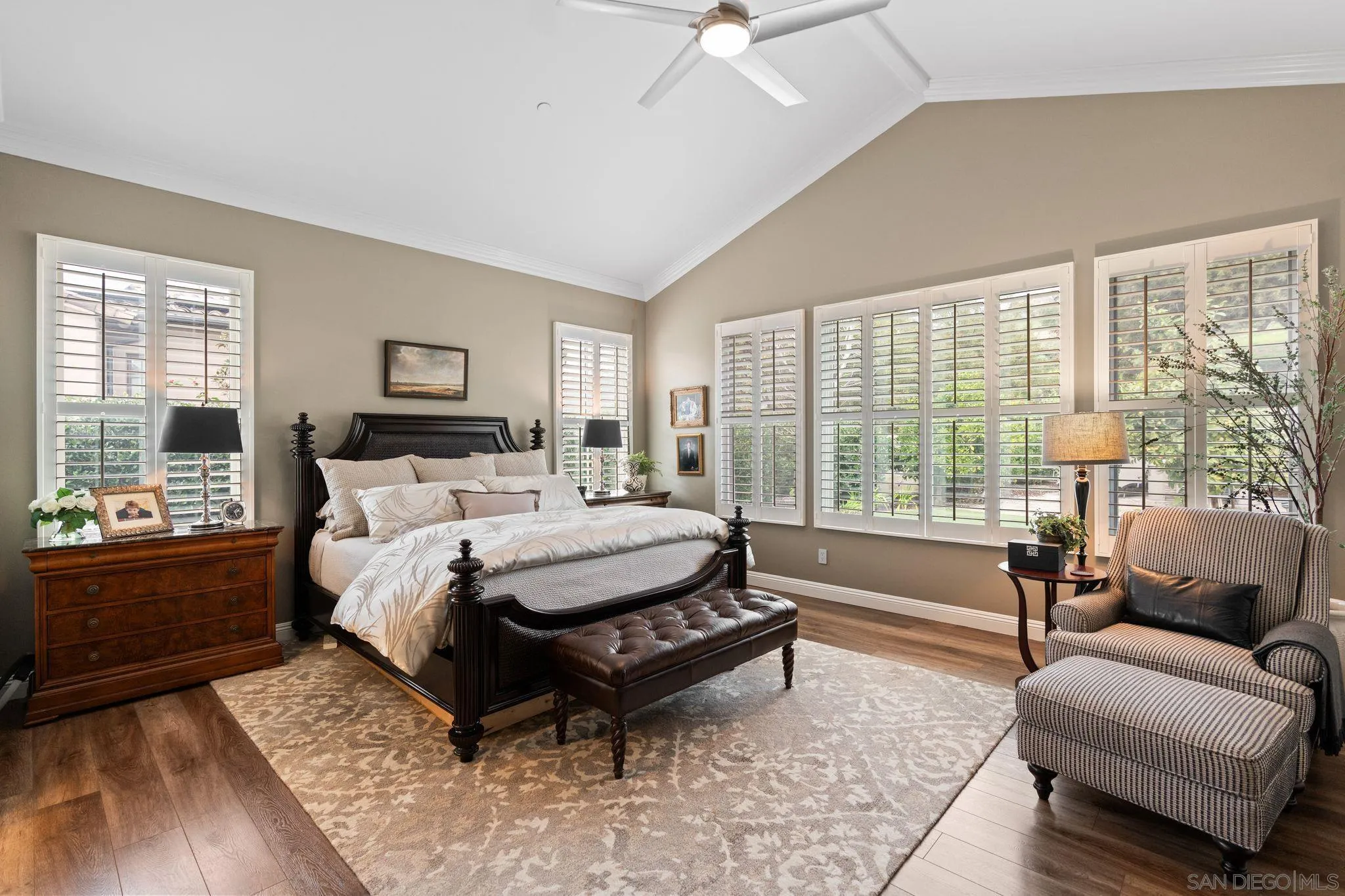 https://cdn.realtyfeed.com/cdn/127/260011314/bf58304d21586fafe6d0591856c765f3.webp