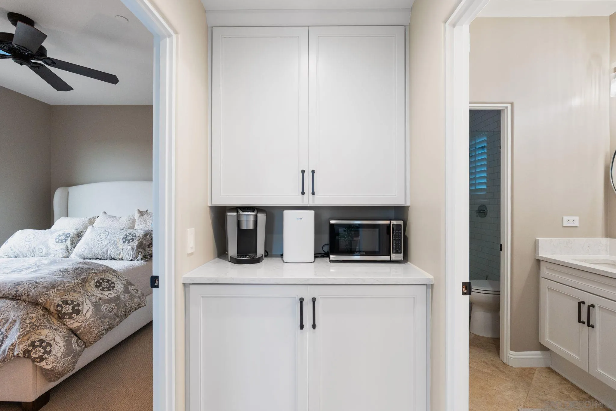 https://cdn.realtyfeed.com/cdn/127/260011314/dd38e87cc4da907c8c434681797c7784.webp