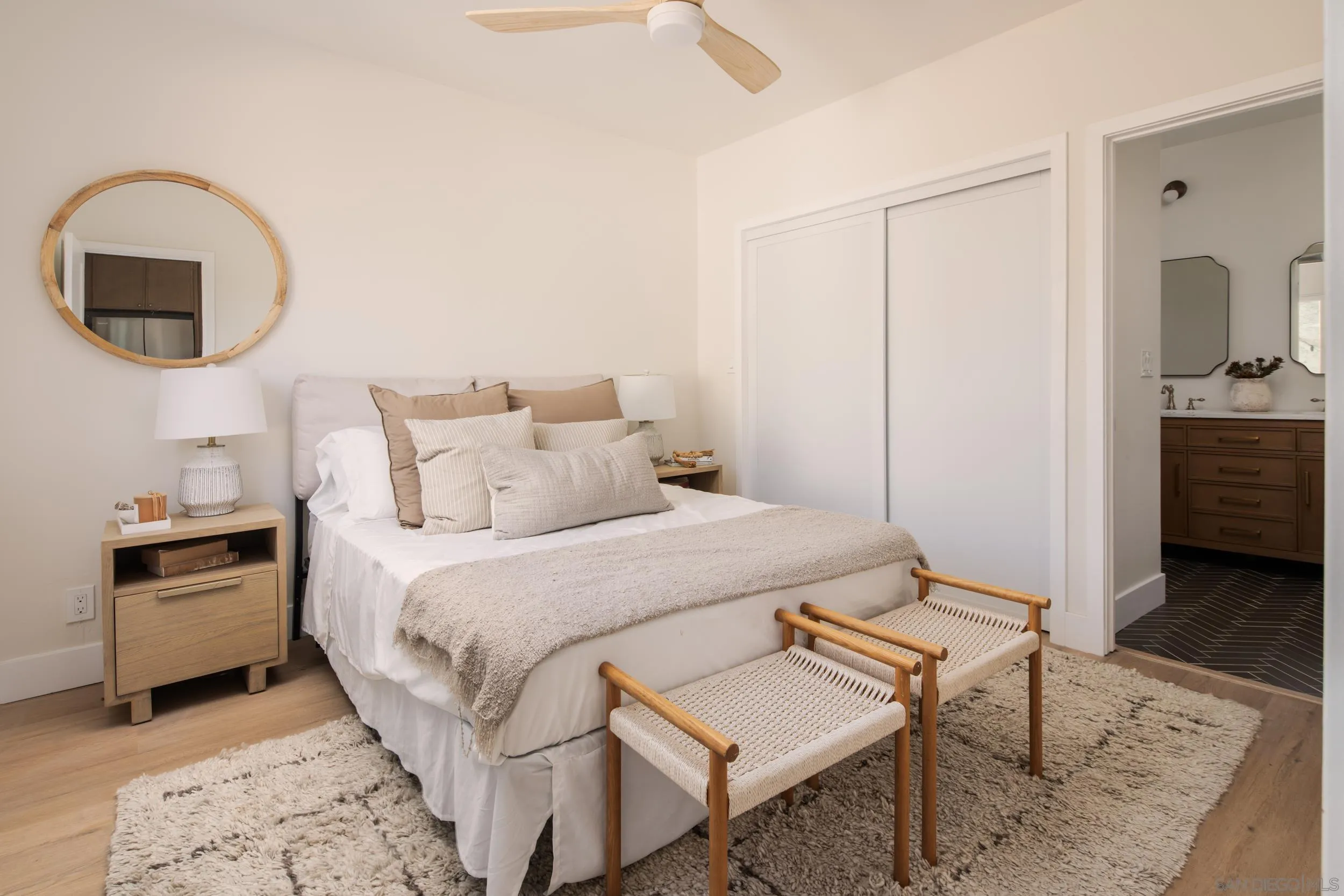https://cdn.realtyfeed.com/cdn/127/260011319/1836fef3d3b696497b0db7a1b105b3b0.webp