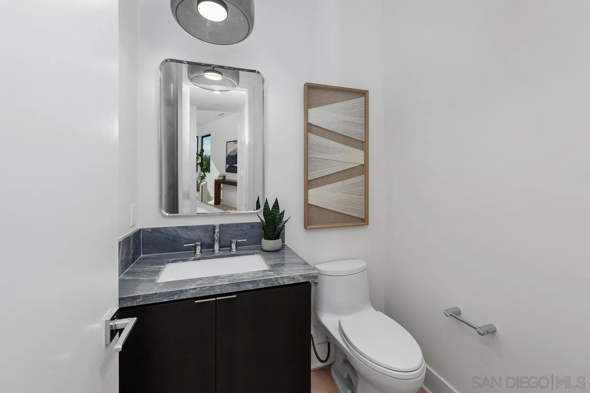 https://cdn.realtyfeed.com/cdn/127/260011321/2c2715b7a373671e500c022db63f1ada.webp