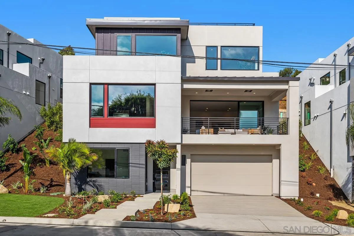 https://cdn.realtyfeed.com/cdn/127/260011321/6b7fb7b2af513a67b94fb72101578e29.webp