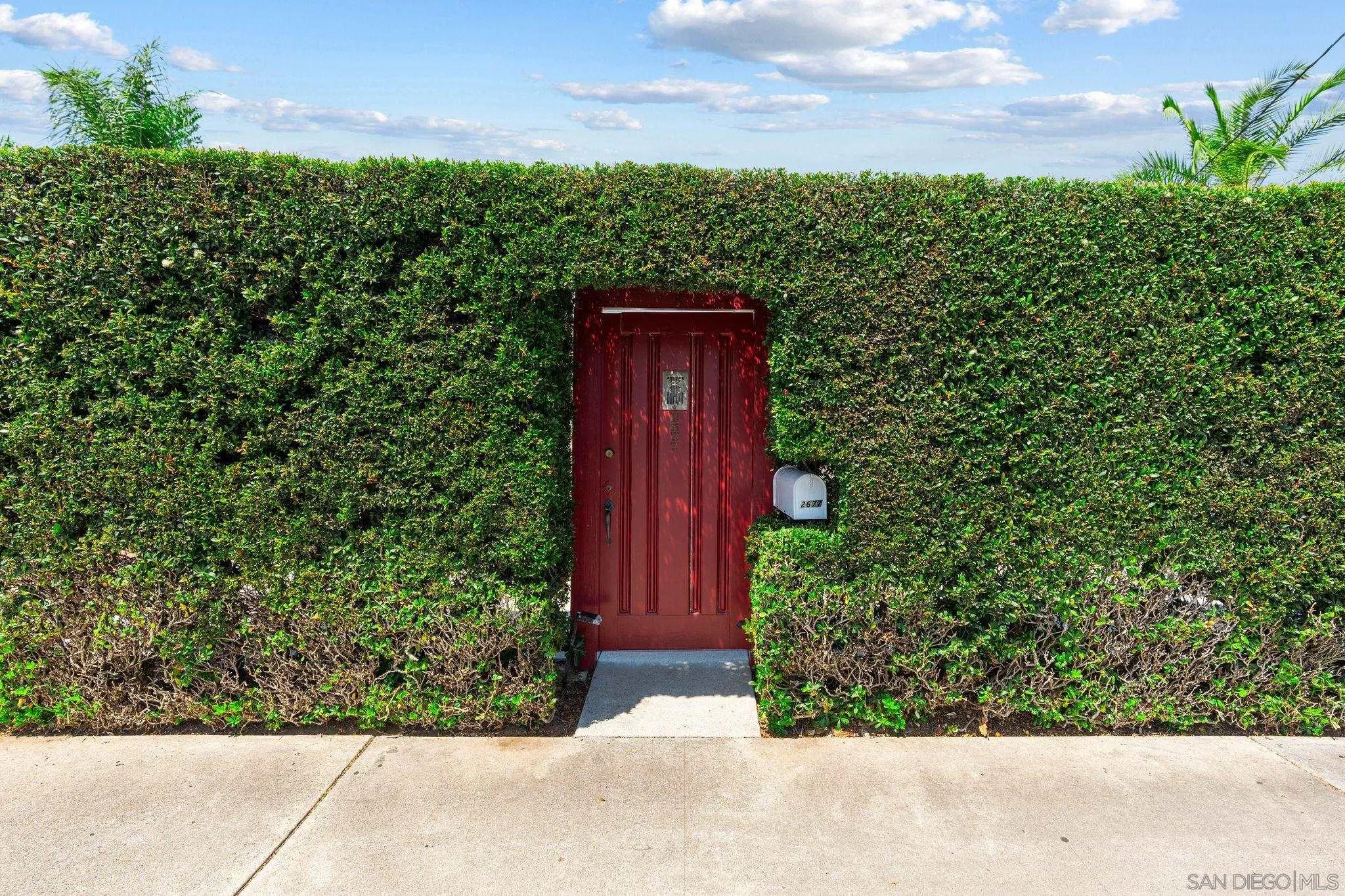 https://cdn.realtyfeed.com/cdn/127/260011323/942eb928700999c0614c3d152690e705.webp