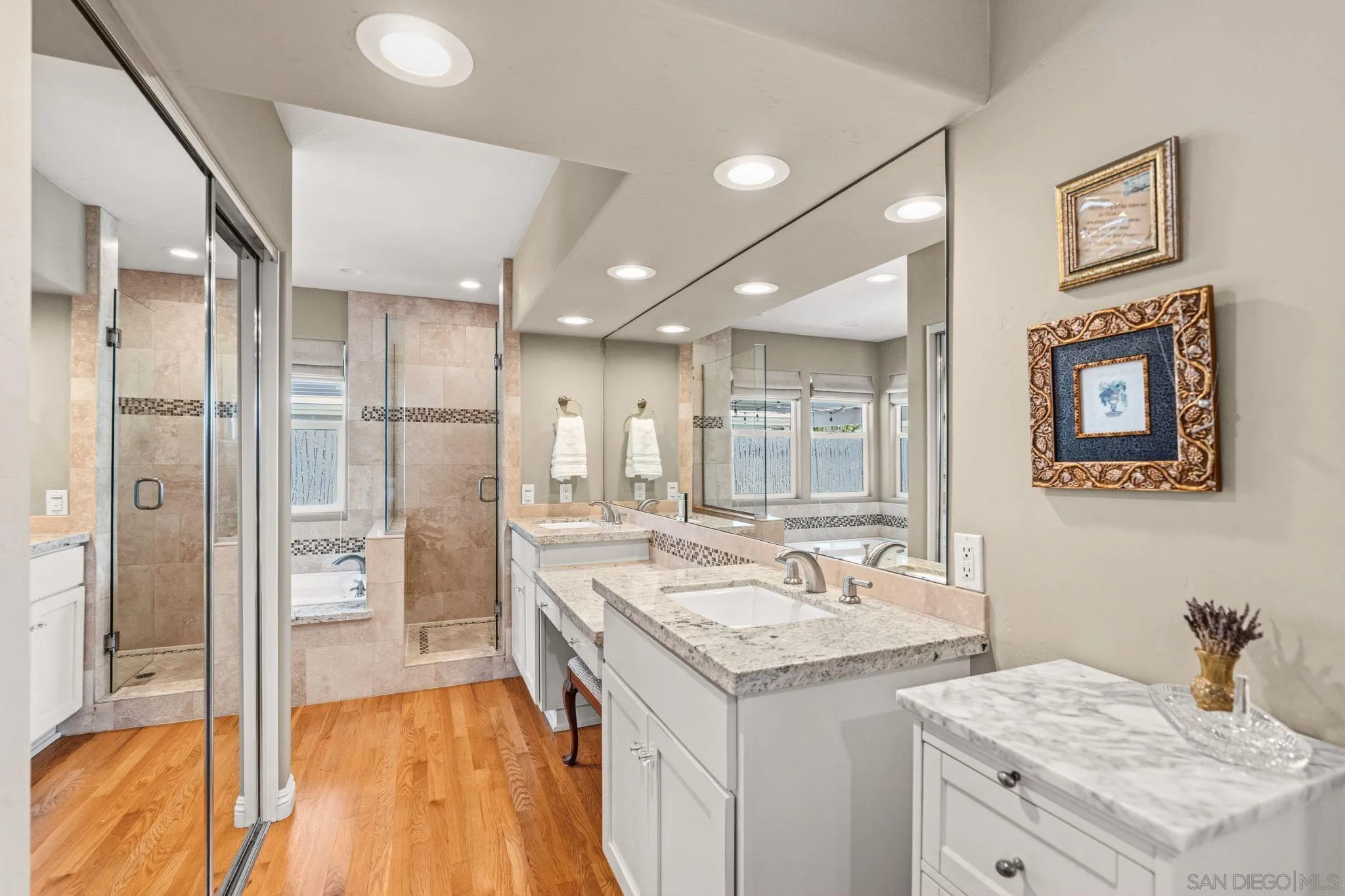 https://cdn.realtyfeed.com/cdn/127/260011323/fb53a4133498af047ddddd0be0762264.webp