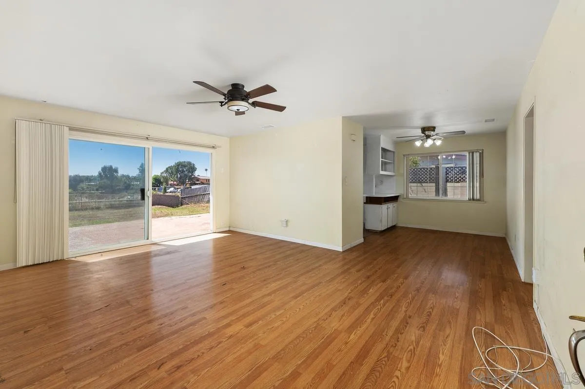 https://cdn.realtyfeed.com/cdn/127/260011324/65062a01bf595138d821115d6721d262.webp