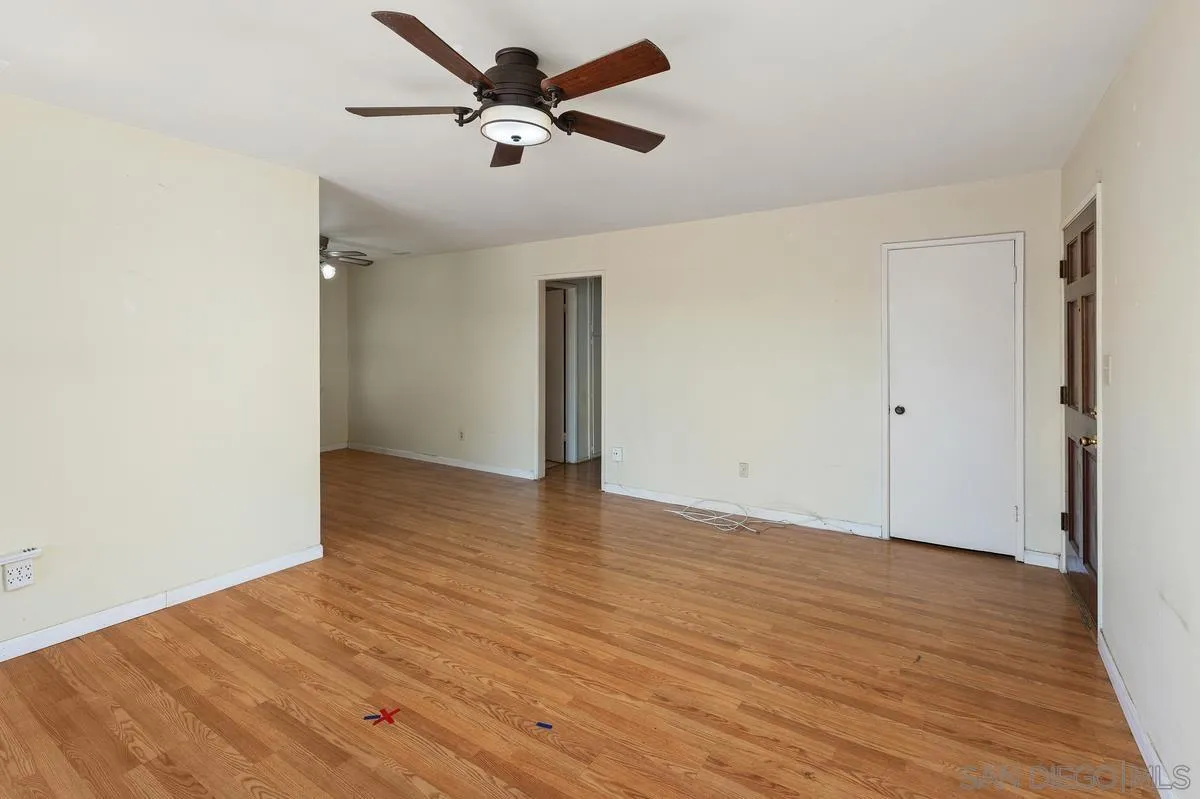 https://cdn.realtyfeed.com/cdn/127/260011324/a8bed3f30ab0ba5df81d91e30a30c892.webp