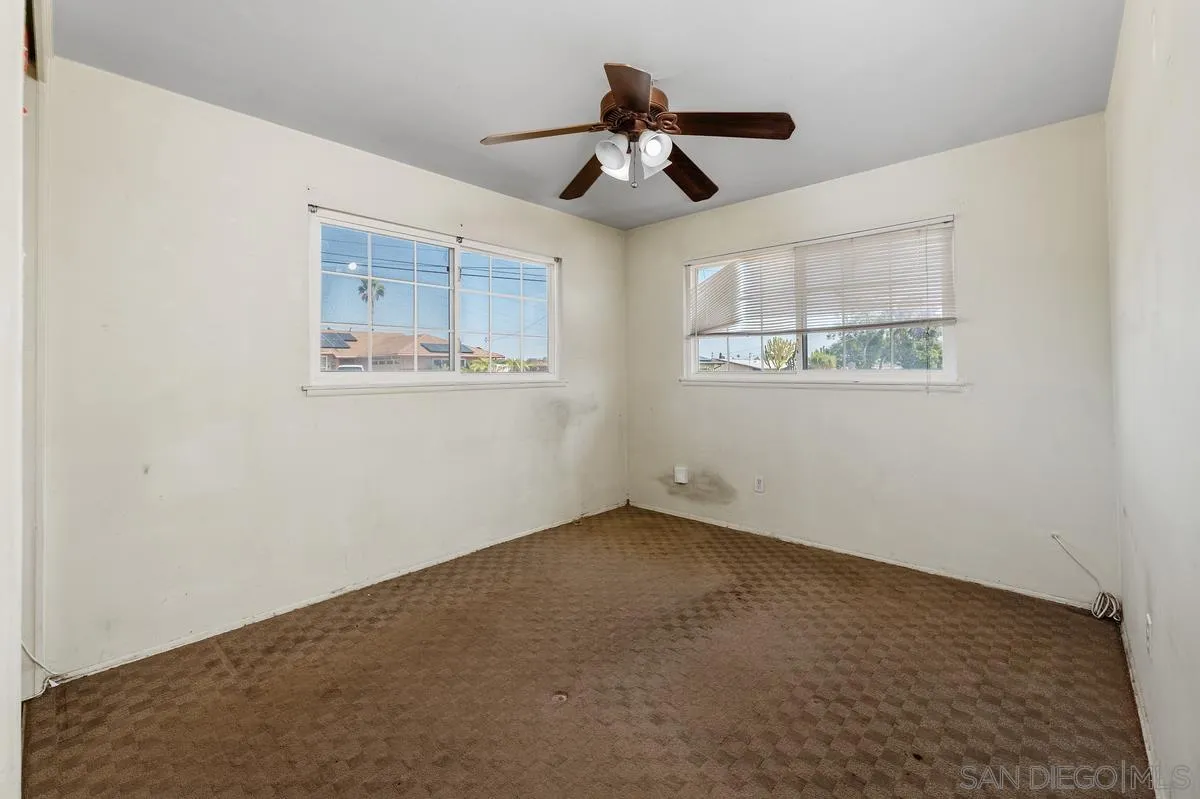 https://cdn.realtyfeed.com/cdn/127/260011324/b8f3244edbed3cad34d85242004a6fc9.webp
