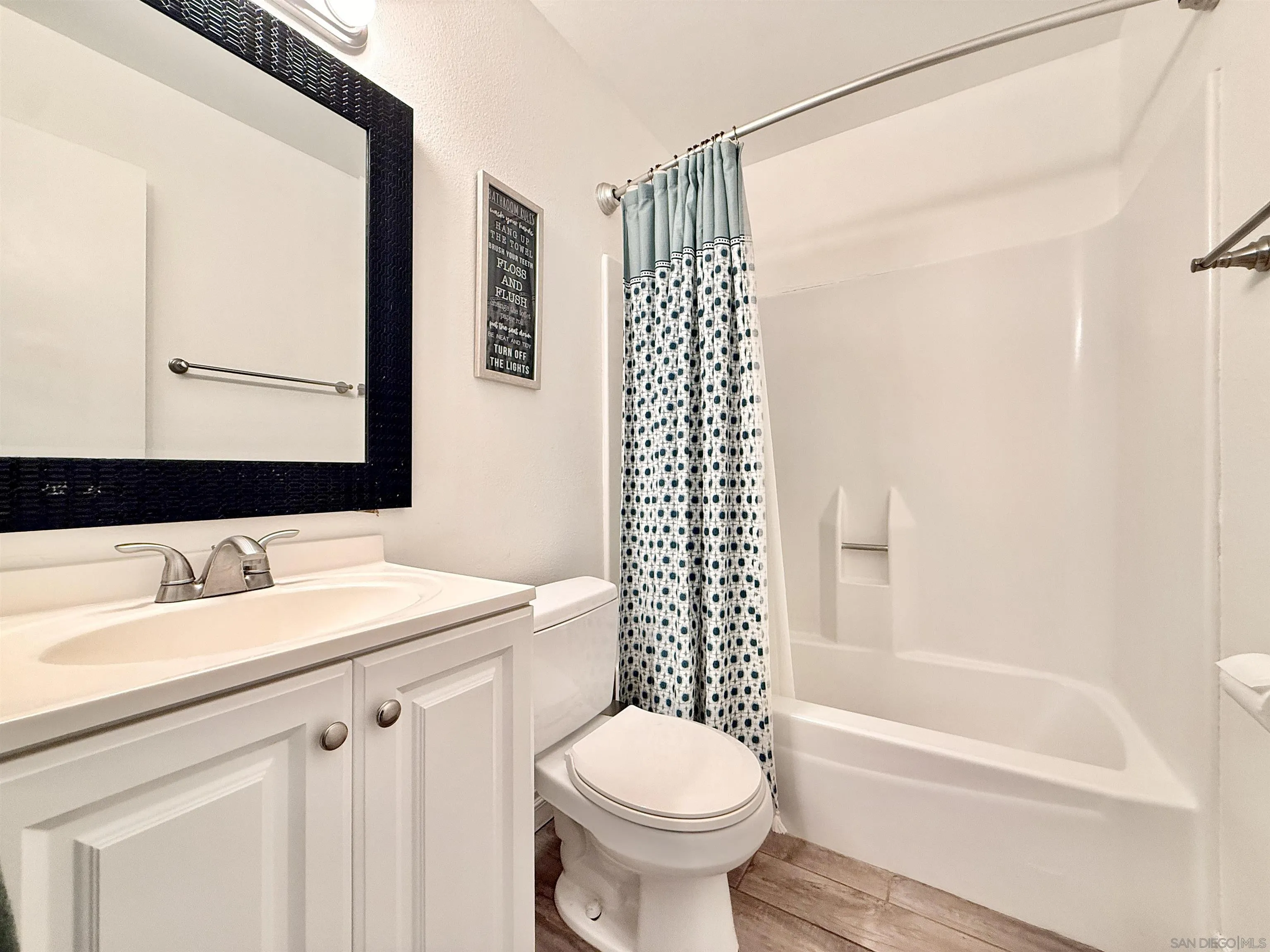 Photo #14: 260011330 Listing: Photo #14