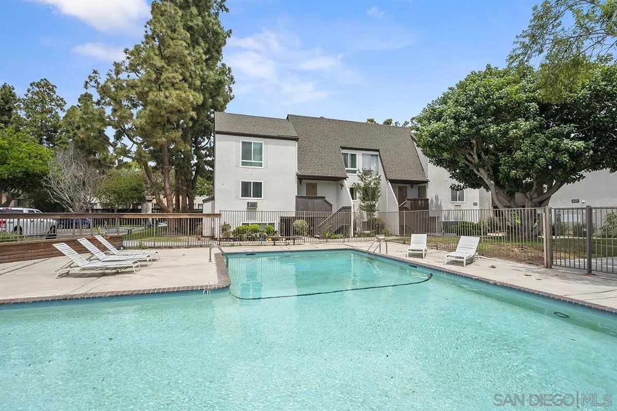 Photo #28: 260011332 Listing: Photo #28