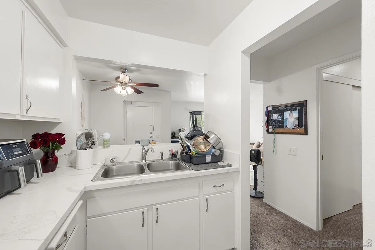 Photo #15: 260011333 Listing: Photo #15