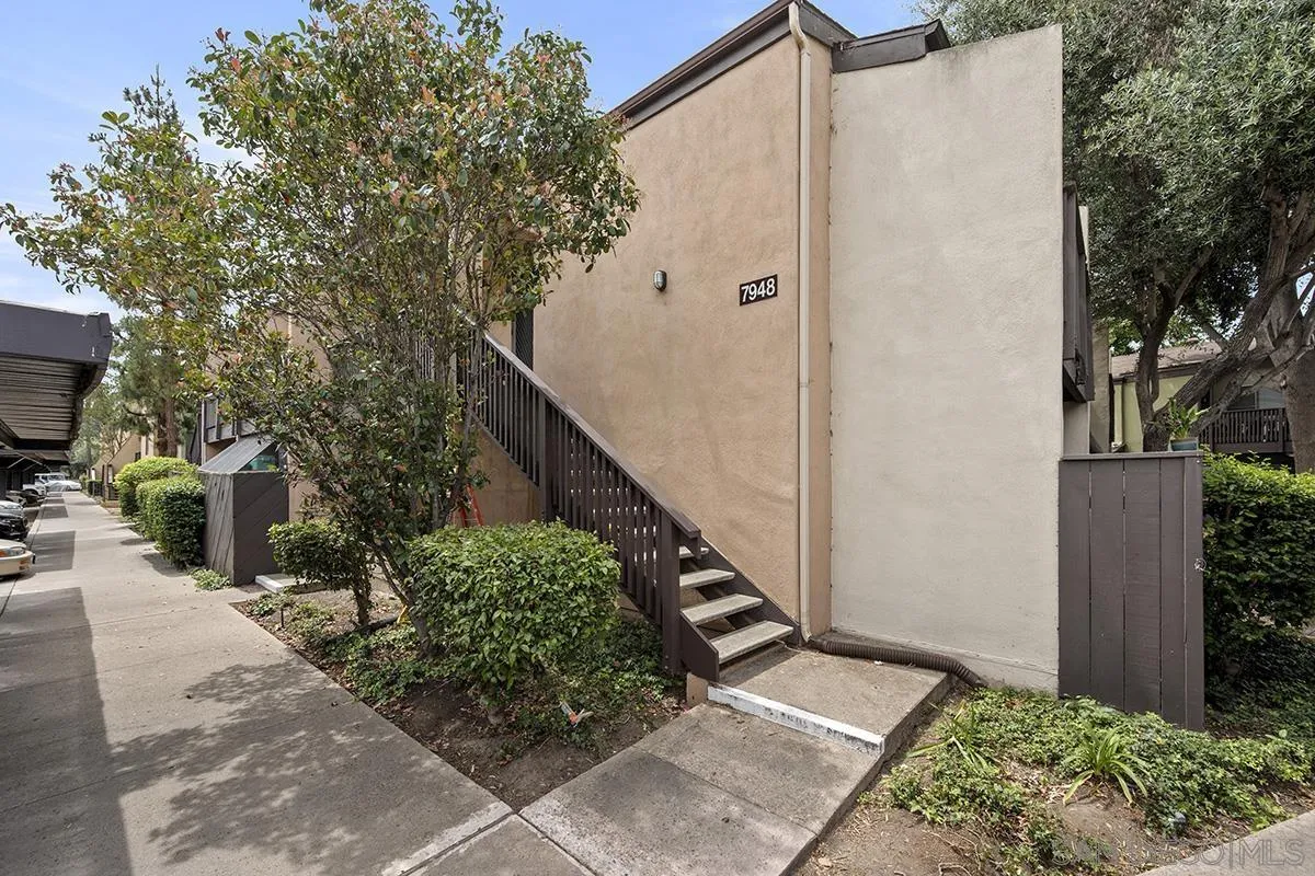 Photo #1: 260011333 Listing: Photo #1