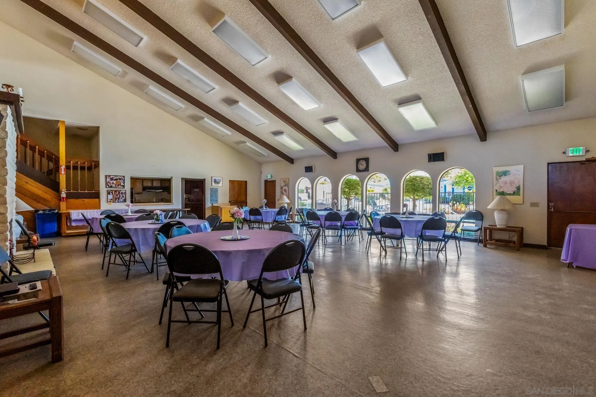 https://cdn.realtyfeed.com/cdn/127/260011336/1c816c28cdb6492b5a139f5aa79d5b5a.webp