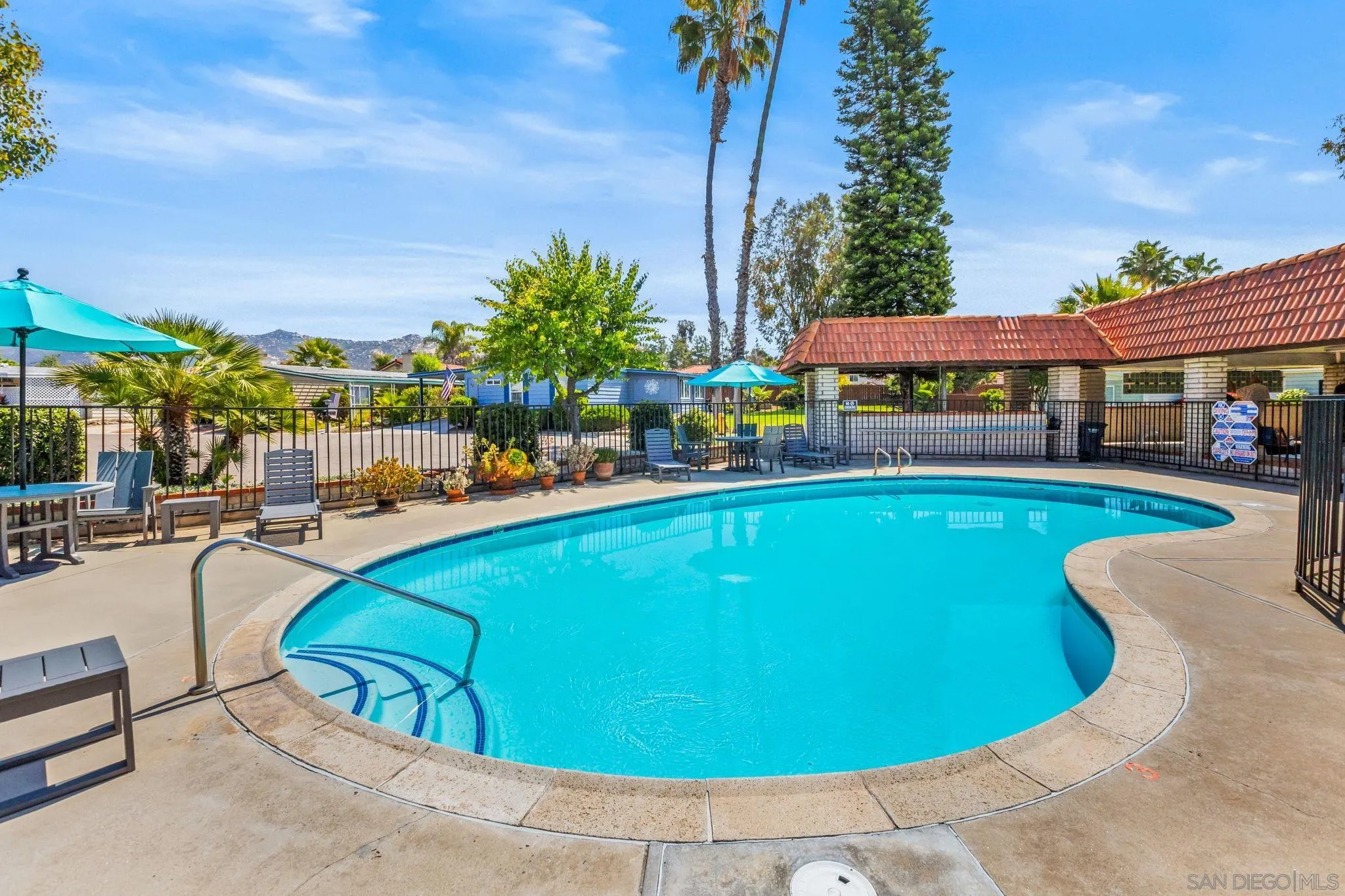 https://cdn.realtyfeed.com/cdn/127/260011336/40c8fd13394ad0d7081c906015e53221.webp