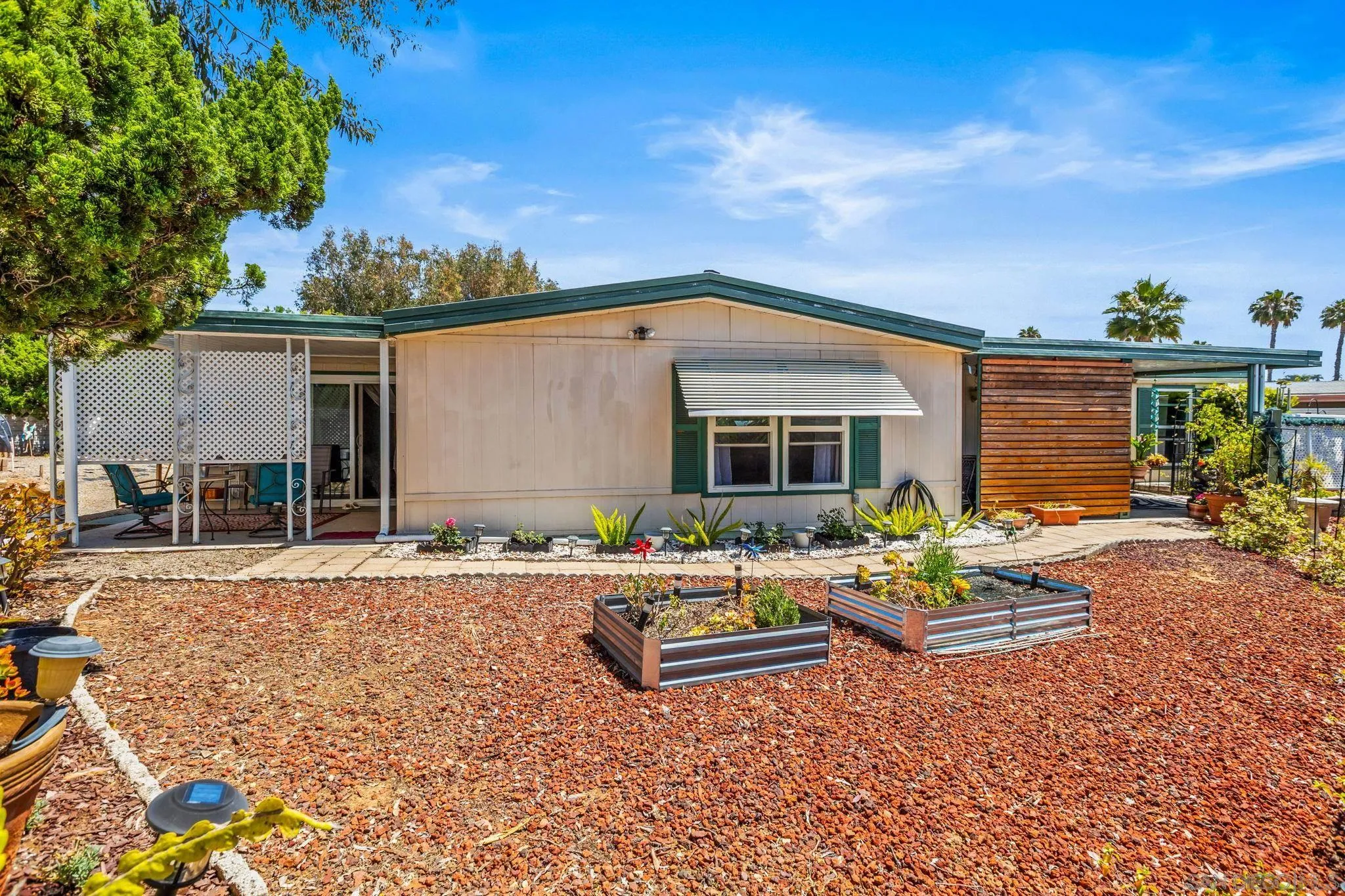 https://cdn.realtyfeed.com/cdn/127/260011336/46b9146e430c9ba9ac0c463223554947.webp