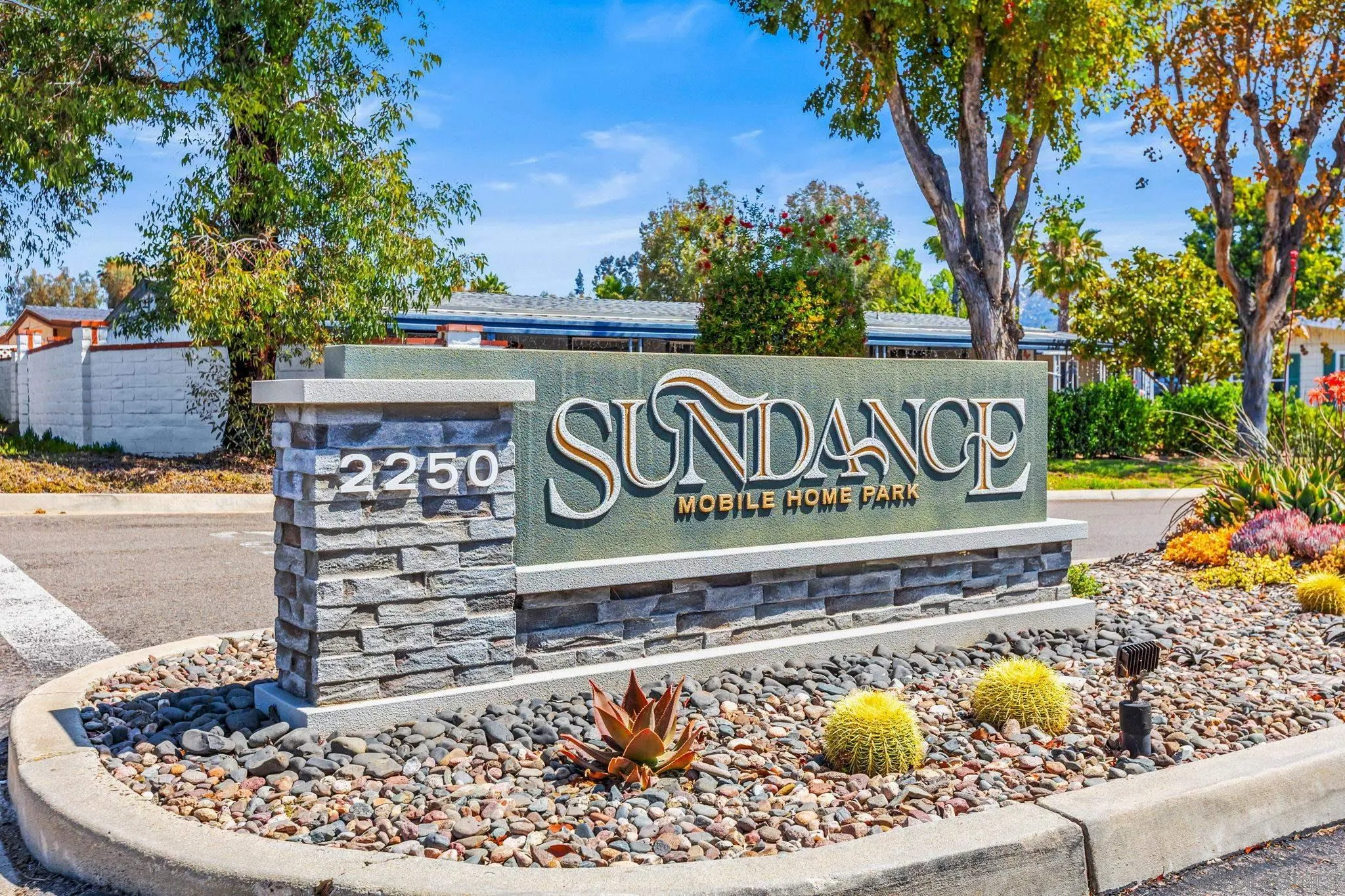 https://cdn.realtyfeed.com/cdn/127/260011336/6f4a30938de89dc6842394b364146a28.webp