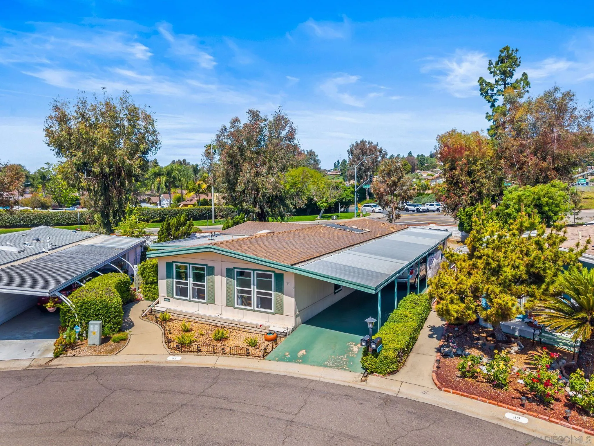 https://cdn.realtyfeed.com/cdn/127/260011336/f2a62bbbe027598f8f651ae18da01c7f.webp