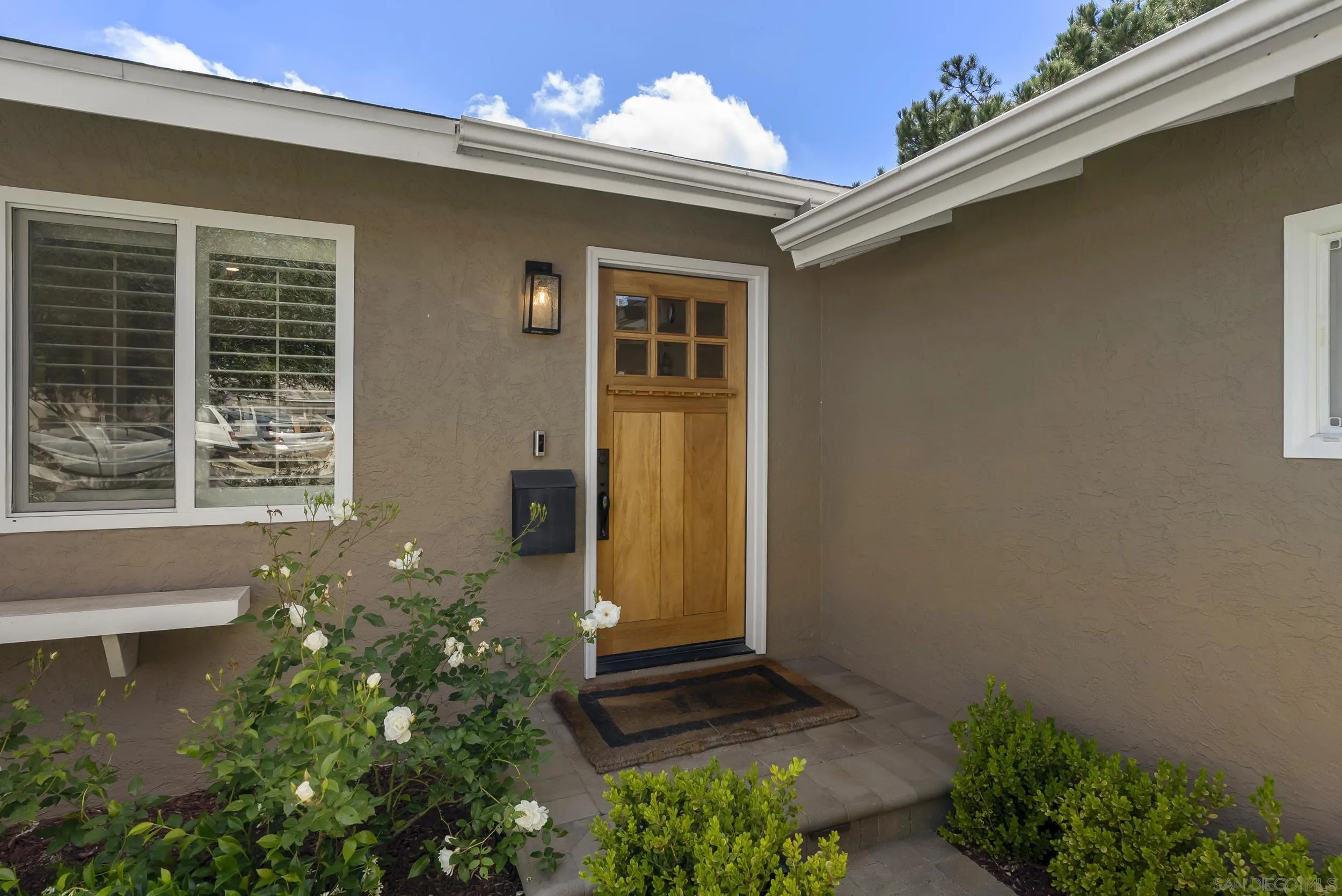https://cdn.realtyfeed.com/cdn/127/260011337/5f5a70e3474ef8732c021ba5146aa496.webp