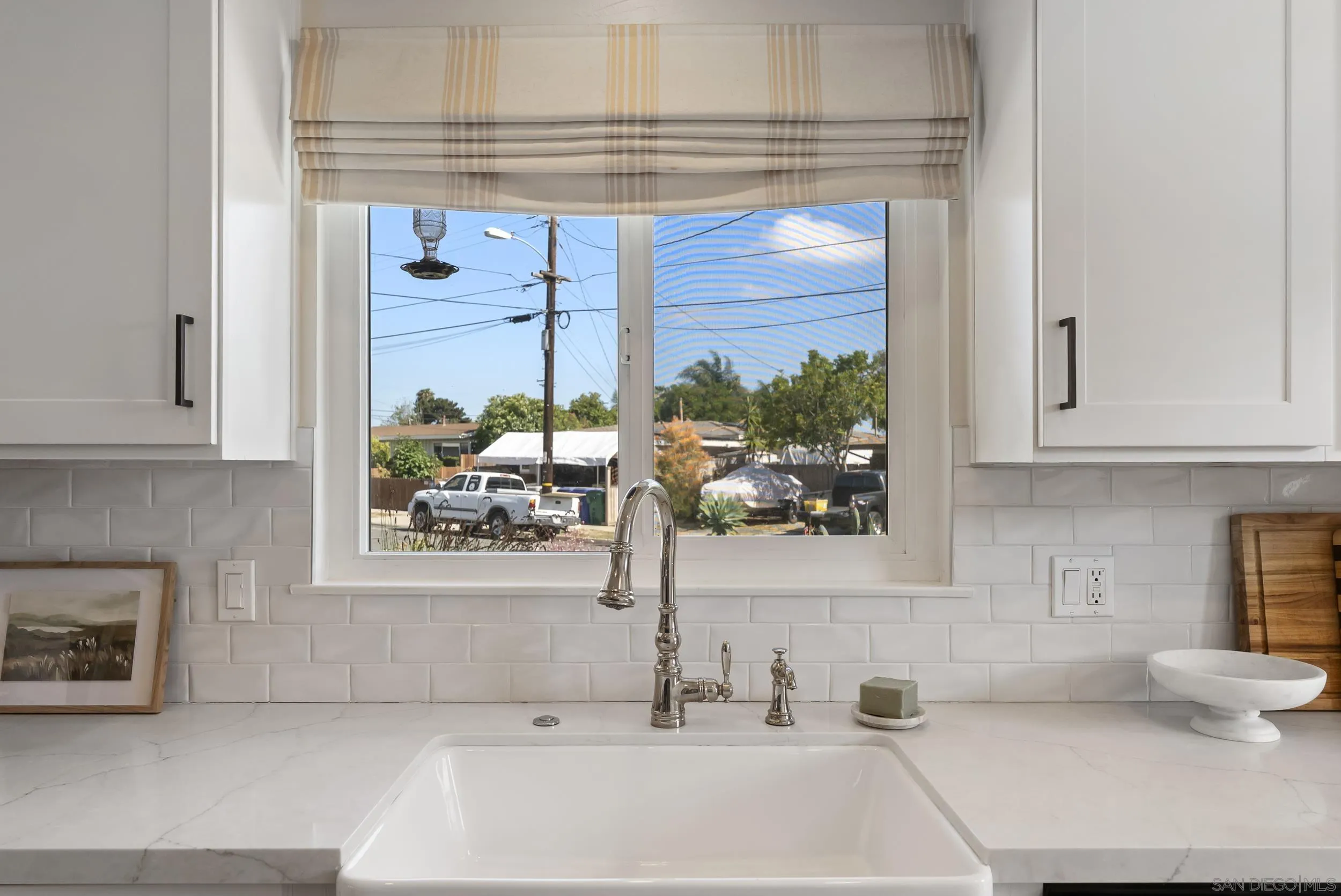 https://cdn.realtyfeed.com/cdn/127/260011337/8b34420077ea5cb0423e7e5f6e271920.webp