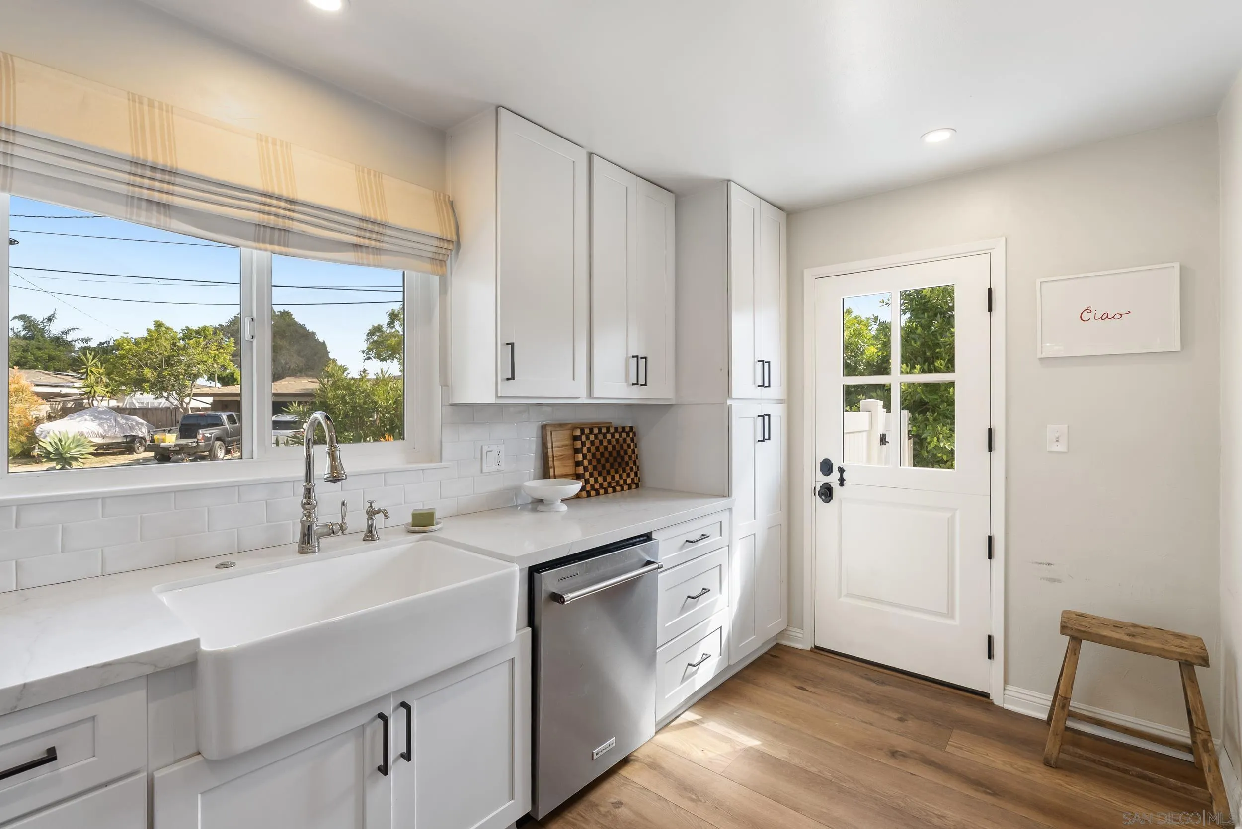 https://cdn.realtyfeed.com/cdn/127/260011337/e197cd10e2067f4ffd0c6d831093c19c.webp