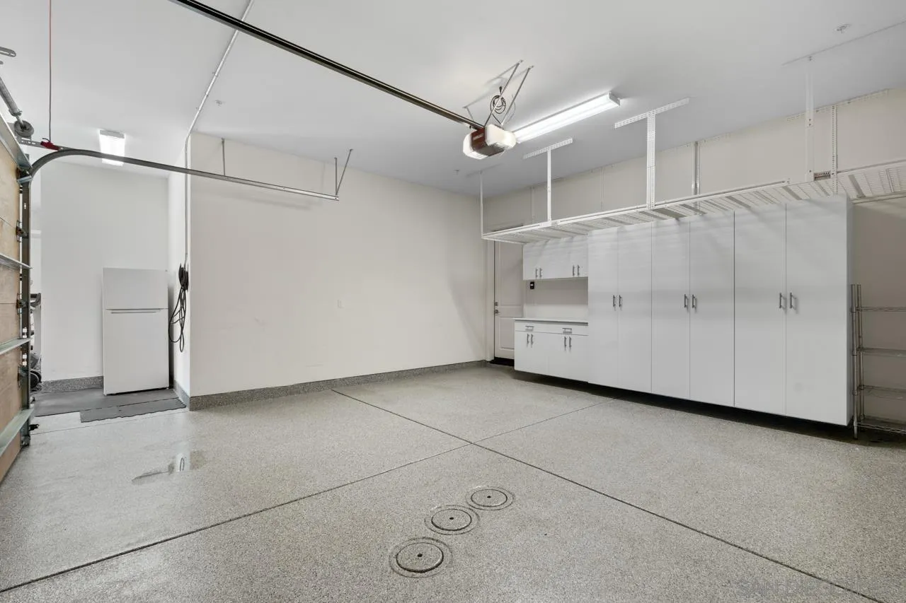 https://cdn.realtyfeed.com/cdn/127/260011341/b80f50e2ffc1a62c7fbbe6ecf09fcbae.webp