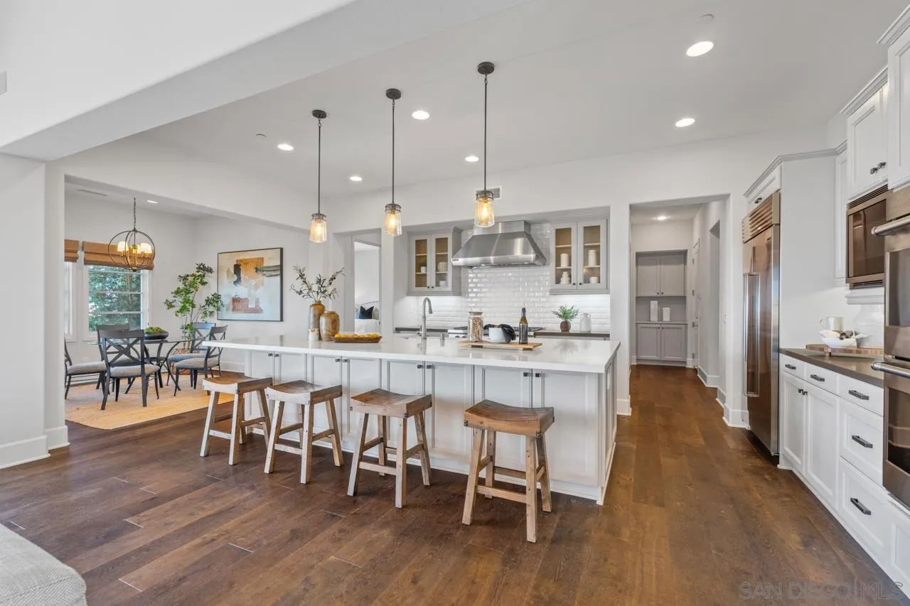 https://cdn.realtyfeed.com/cdn/127/260011341/bd05e12c53132dbb8dfca2a521967f17.webp
