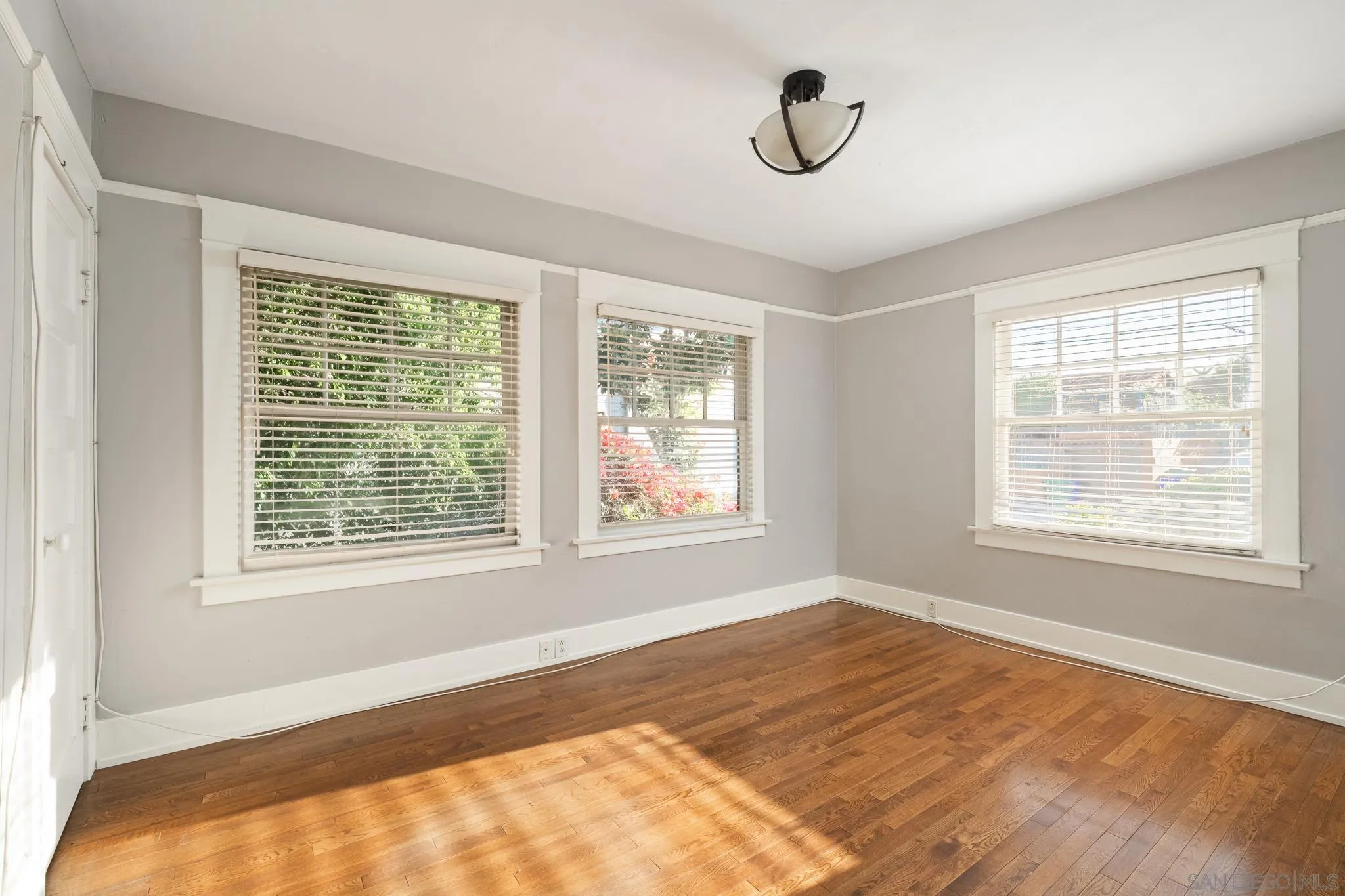 https://cdn.realtyfeed.com/cdn/127/260011343/a620dd5cea955a89b6d2e62f64f012a3.webp