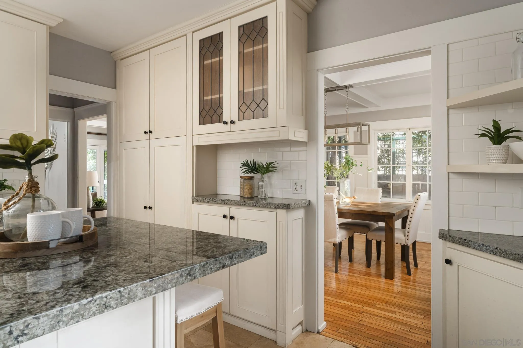 https://cdn.realtyfeed.com/cdn/127/260011343/d36288a586ec1cbd5ddcb45b62b0103f.webp