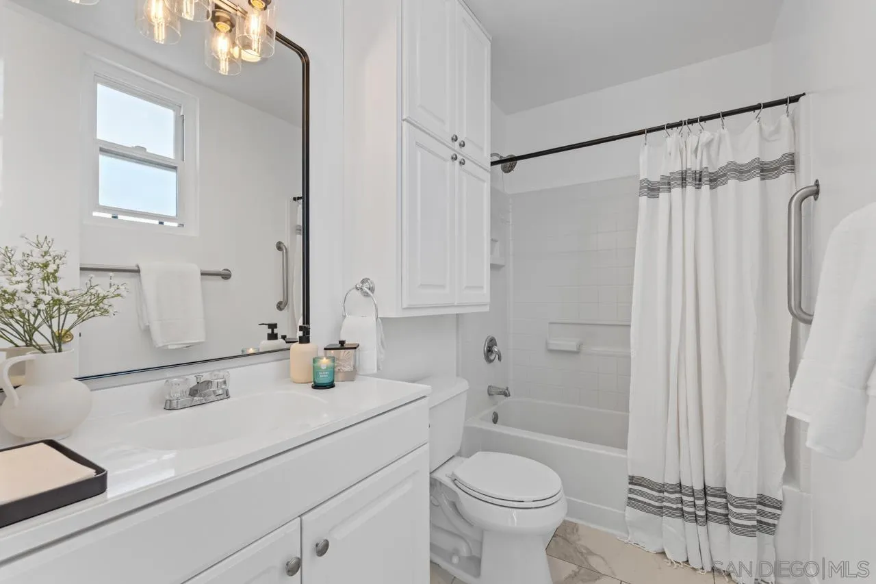 Photo #15: 260011344 Listing: Photo #15