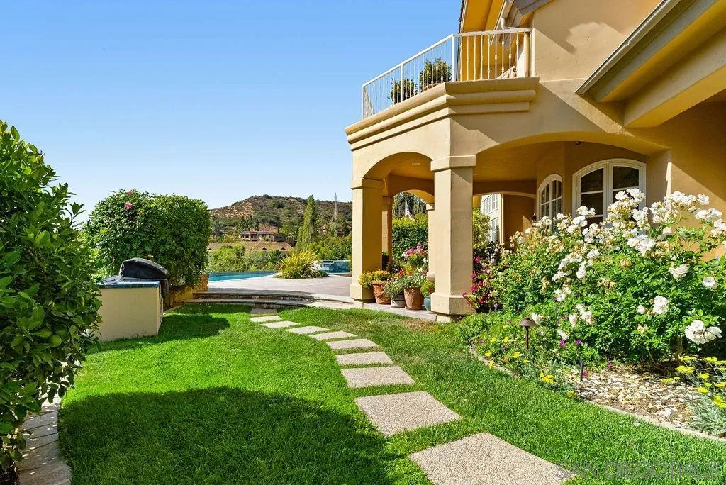 https://cdn.realtyfeed.com/cdn/127/260011346/2eb158ac7699c6f4474af836ebfcb6d7.webp