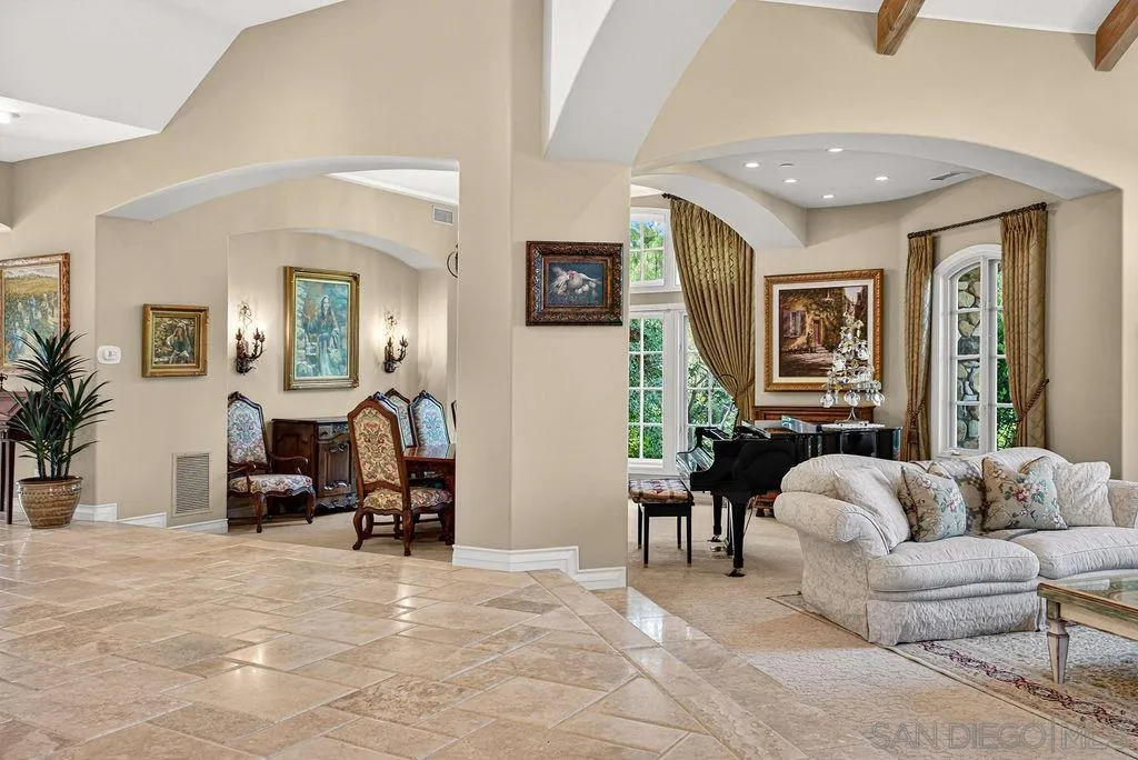https://cdn.realtyfeed.com/cdn/127/260011346/48d091c99a27bc35668129054e58a985.webp