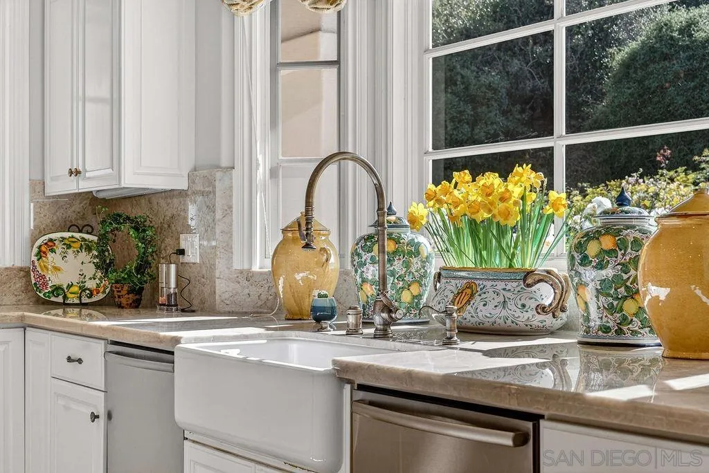 https://cdn.realtyfeed.com/cdn/127/260011346/4bb22c8256d4752adf41c99ba9f01df3.webp