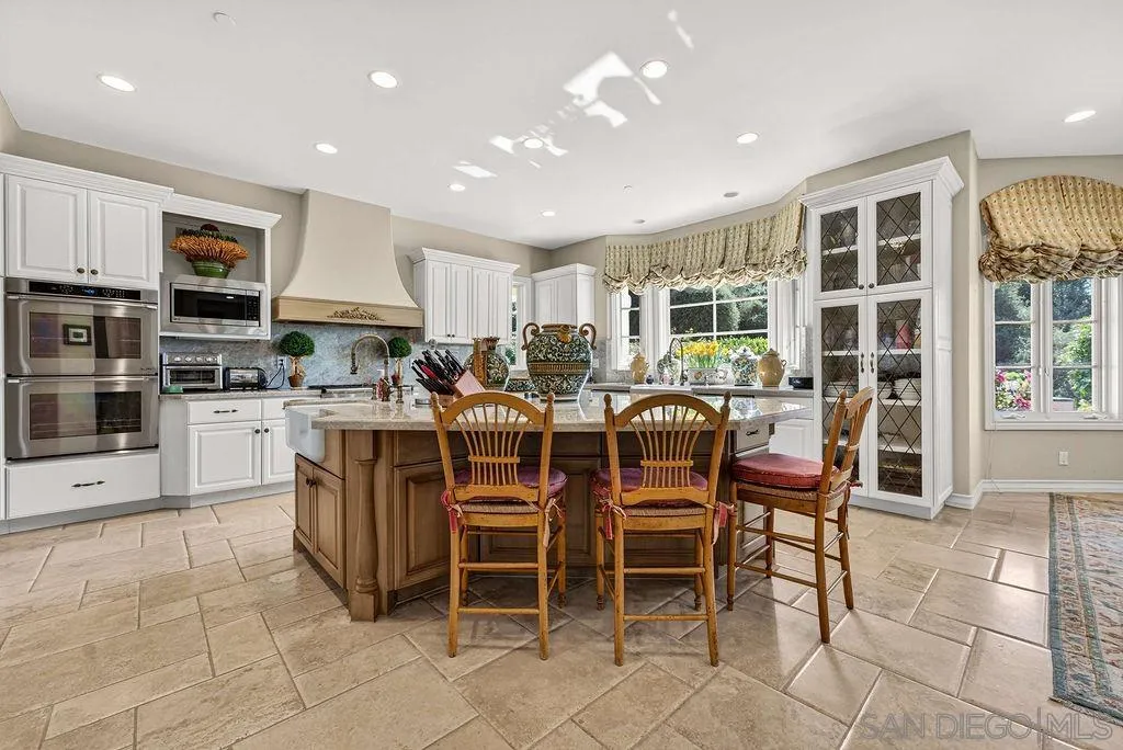 https://cdn.realtyfeed.com/cdn/127/260011346/cf47389ea2c25f73dc04fd98ebc1c781.webp