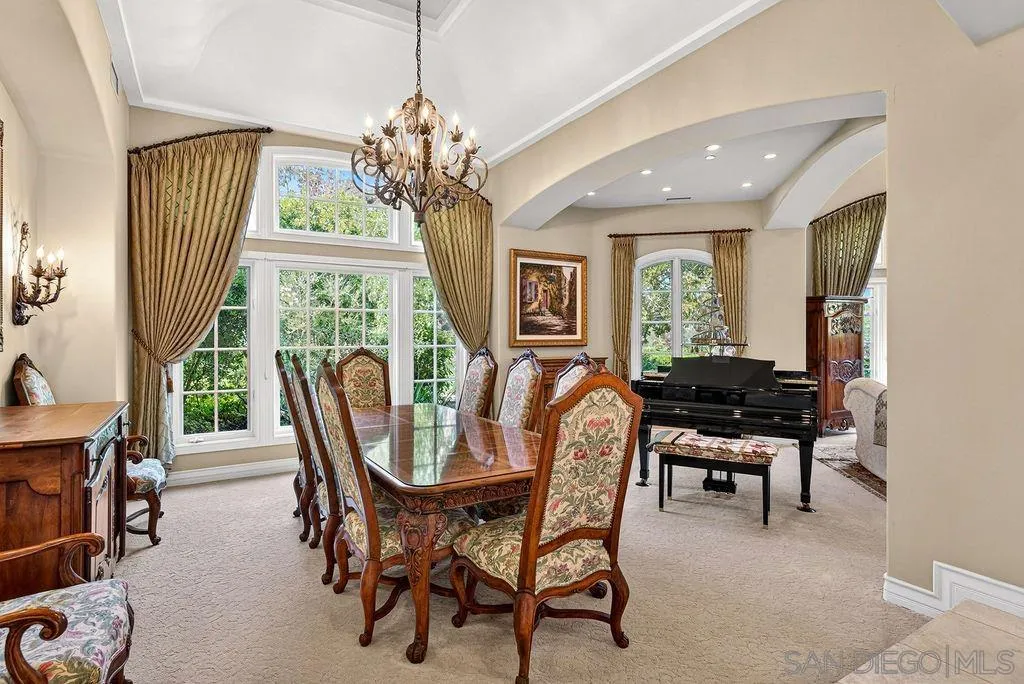 https://cdn.realtyfeed.com/cdn/127/260011346/e154eef70b72b27026a26527cdab4f28.webp