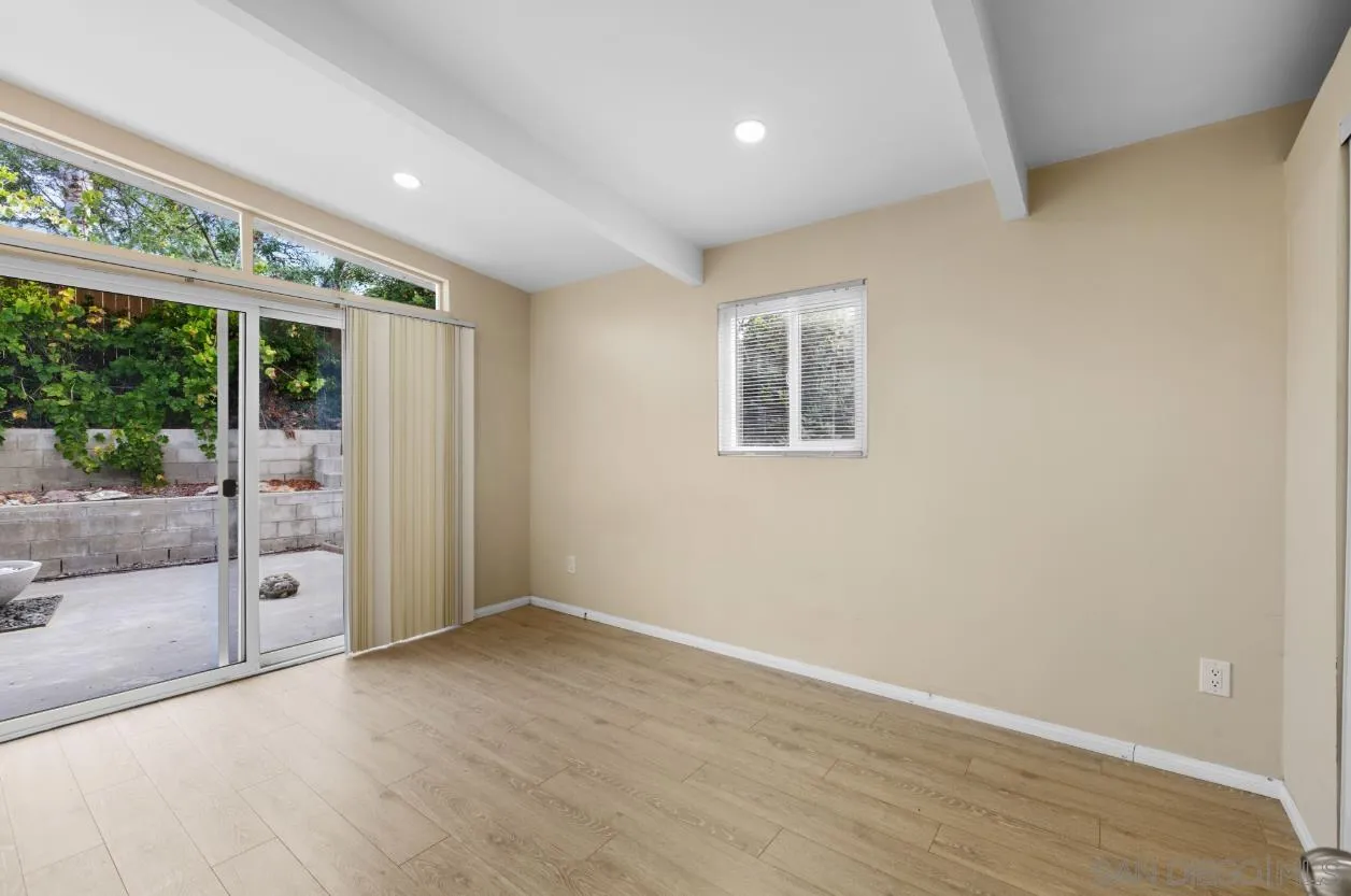 https://cdn.realtyfeed.com/cdn/127/260011347/c387272952eef0df81219ad46a254718.webp