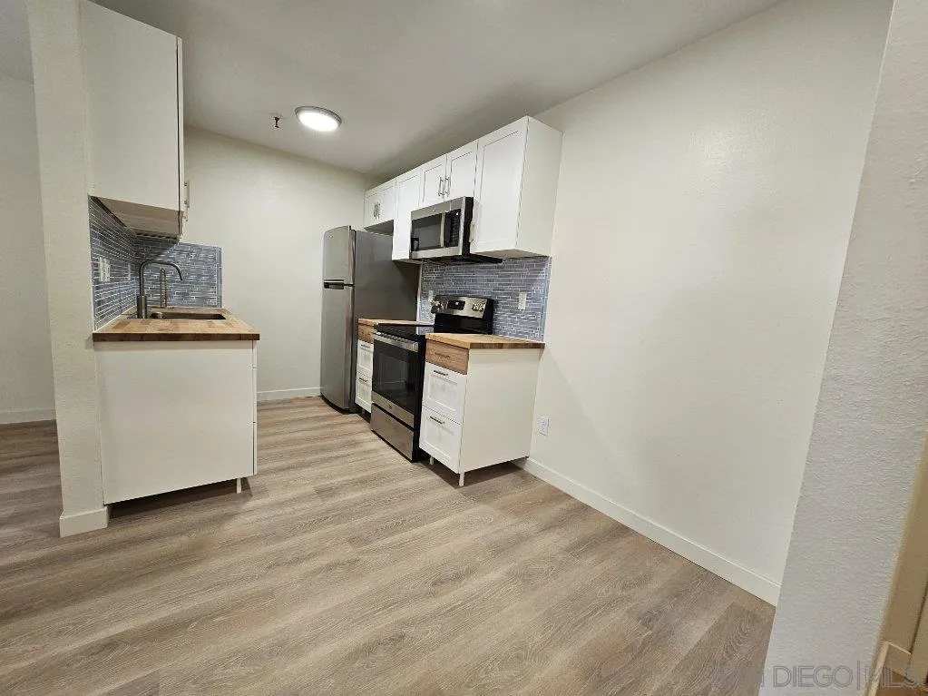 https://cdn.realtyfeed.com/cdn/127/260011349/4378ce6ae1ec2db731c1bf83f25009b5.webp
