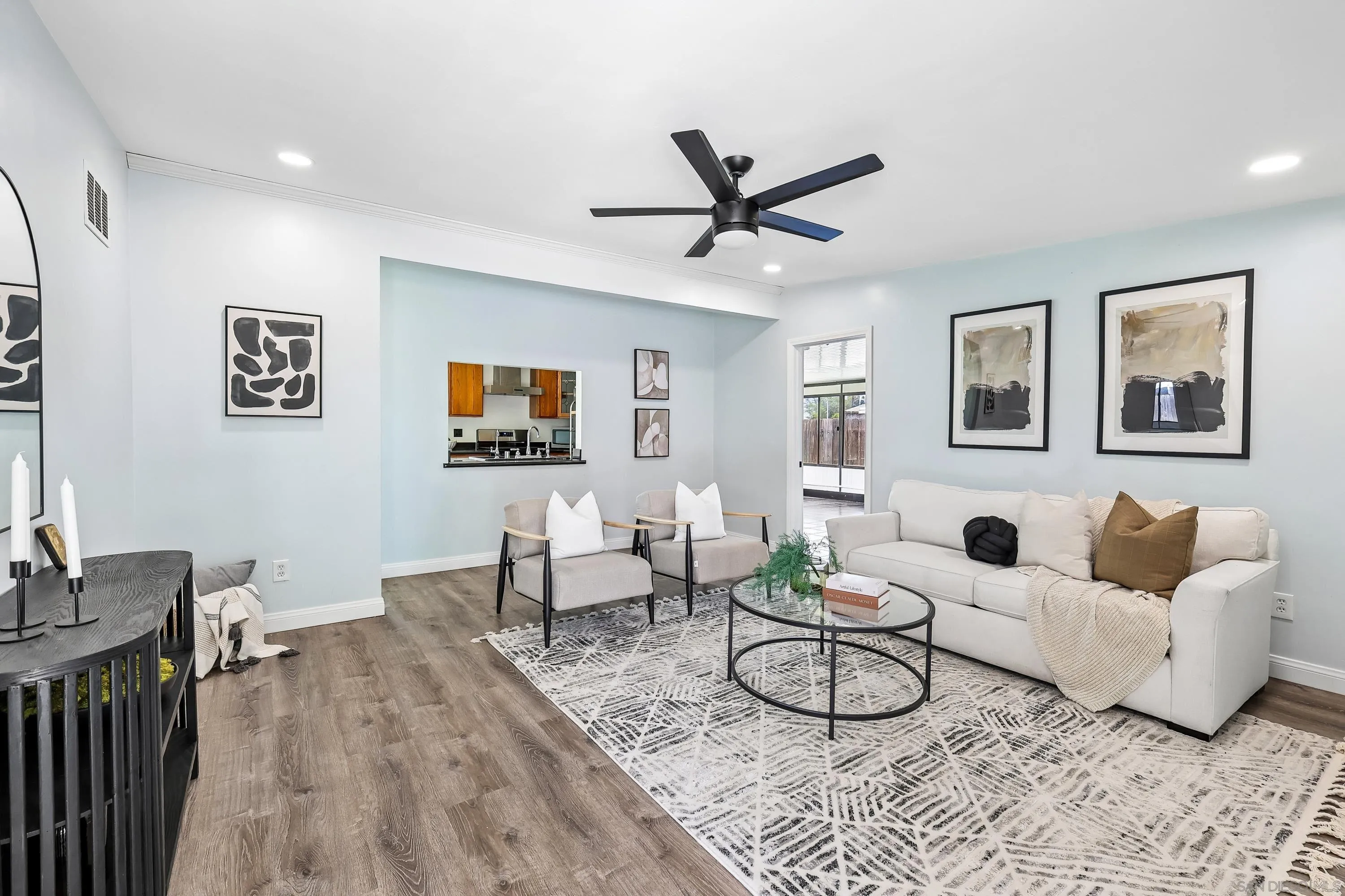 https://cdn.realtyfeed.com/cdn/127/260011350/100dc3d83bd102a52209c8039ee95000.webp