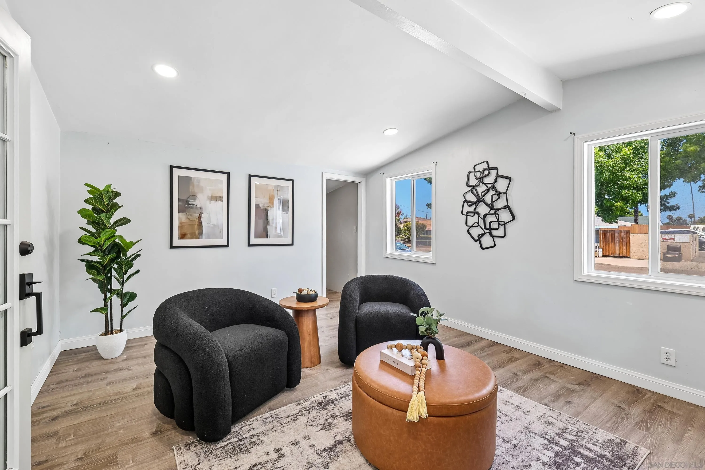 https://cdn.realtyfeed.com/cdn/127/260011350/e34ec4f9414210f973dc7b50d3f065fd.webp