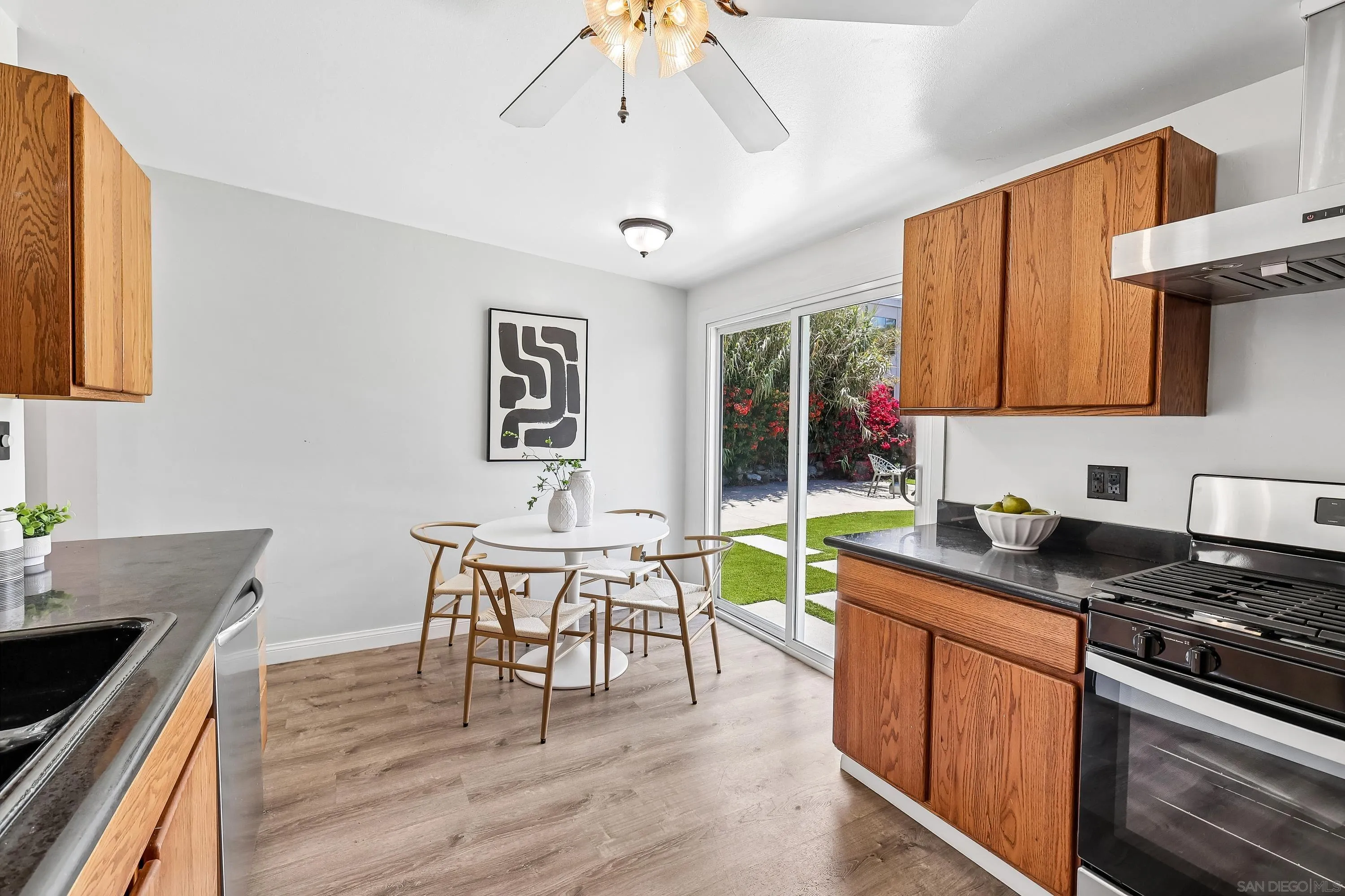 https://cdn.realtyfeed.com/cdn/127/260011350/f2505e6a1945eb52de28ace8af4b8e84.webp