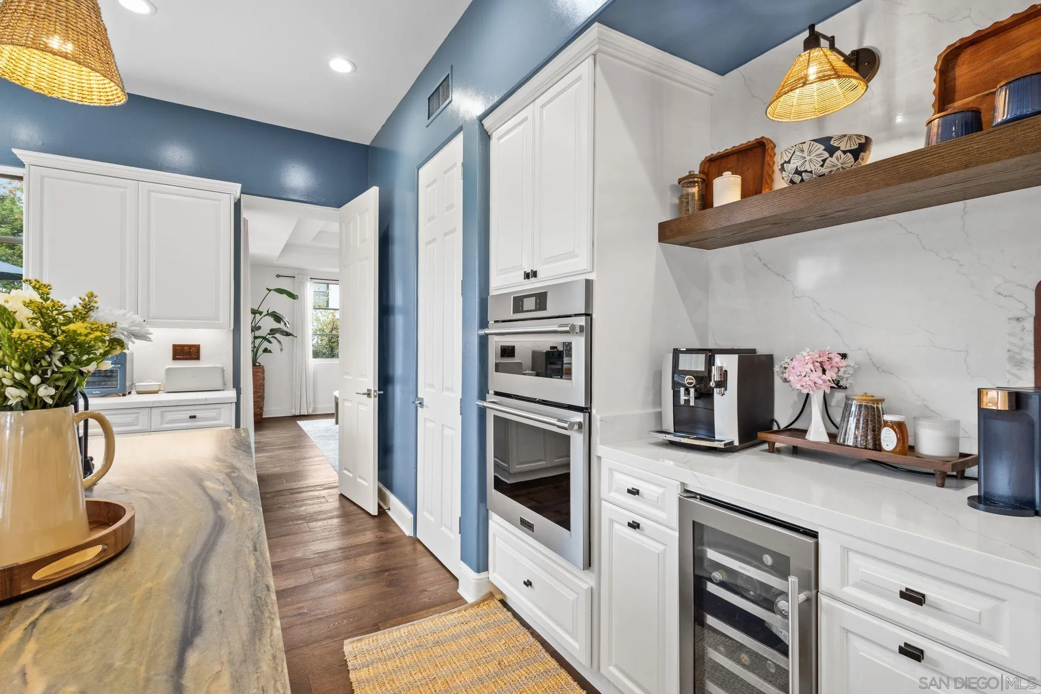 https://cdn.realtyfeed.com/cdn/127/260011351/2a39b8c22129c296f45bf565ff610704.webp
