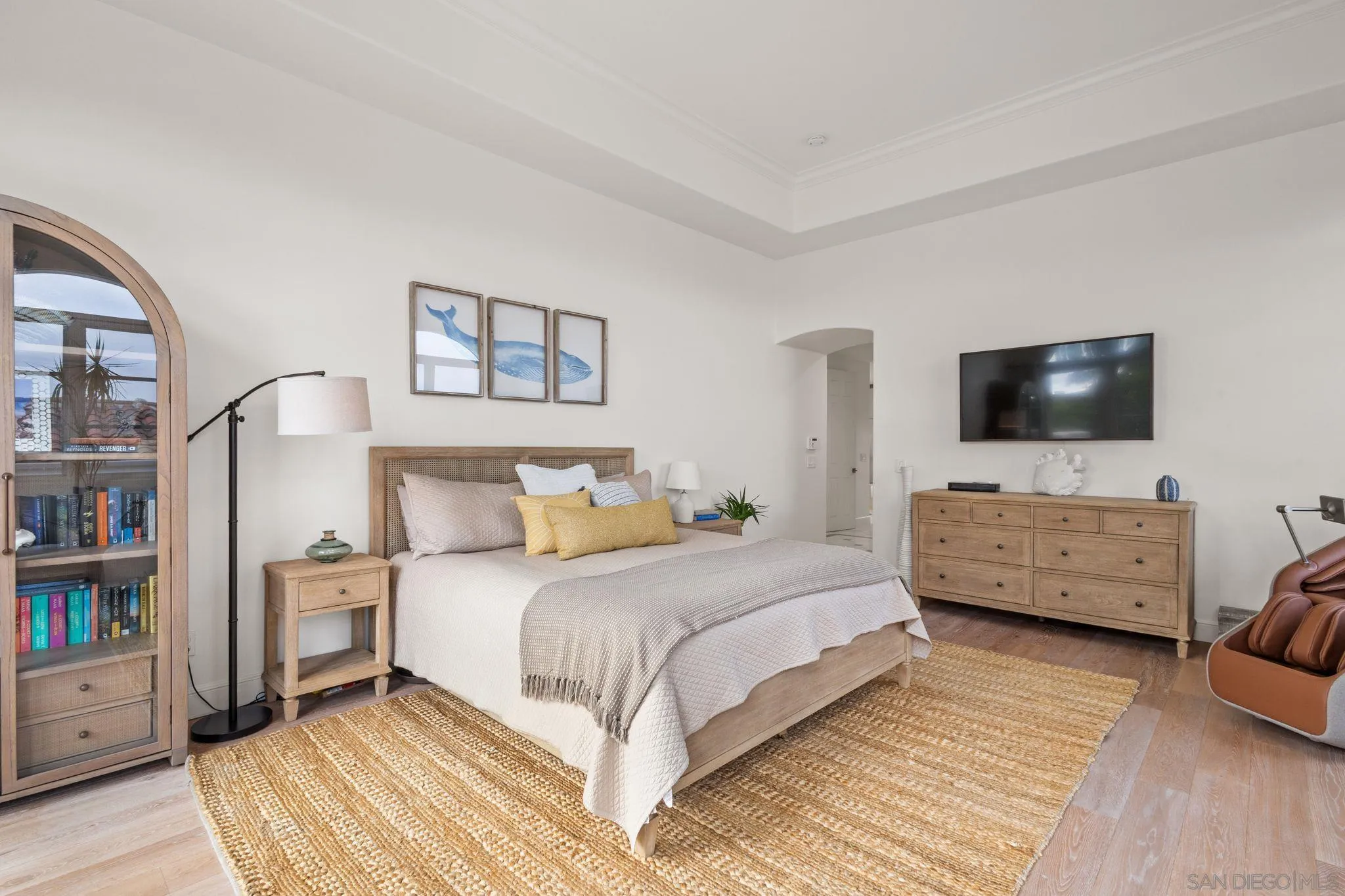 https://cdn.realtyfeed.com/cdn/127/260011351/7cf3388ae56d15110131905b6d1ef231.webp