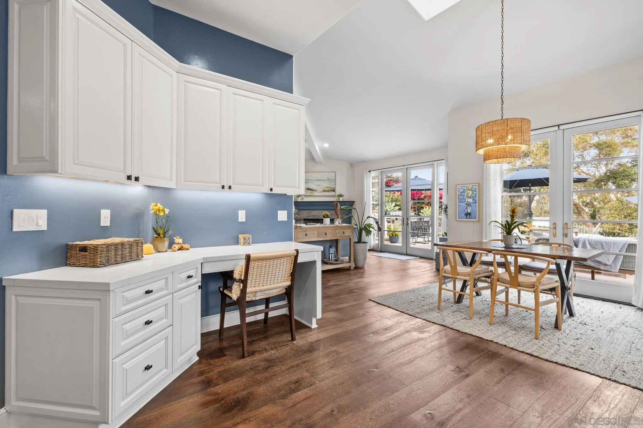 https://cdn.realtyfeed.com/cdn/127/260011351/b96e9579f36c0b75cc2050369d9329b0.webp