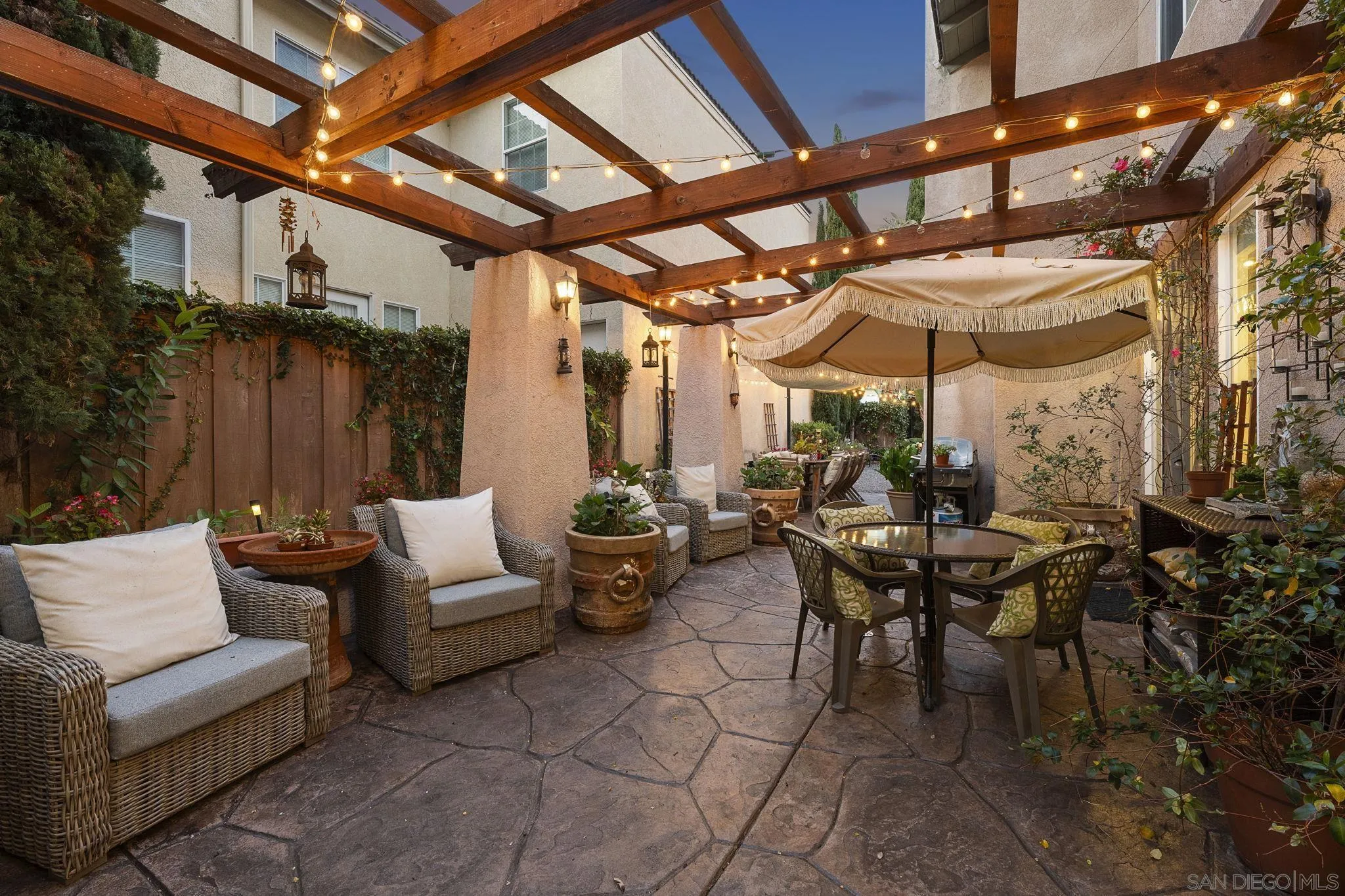 https://cdn.realtyfeed.com/cdn/127/260011358/2ab6f5367ebb5d65cd6c6253b754d5a0.webp